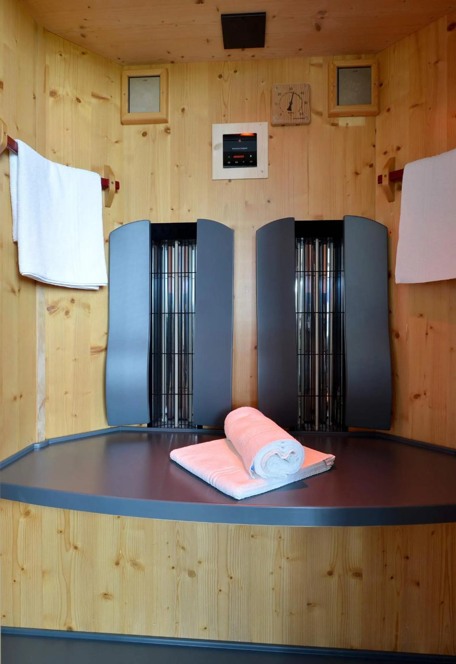 Spa and wellness centre/facilities in Hotel Waldfriede - Der Logenplatz im Zillertal