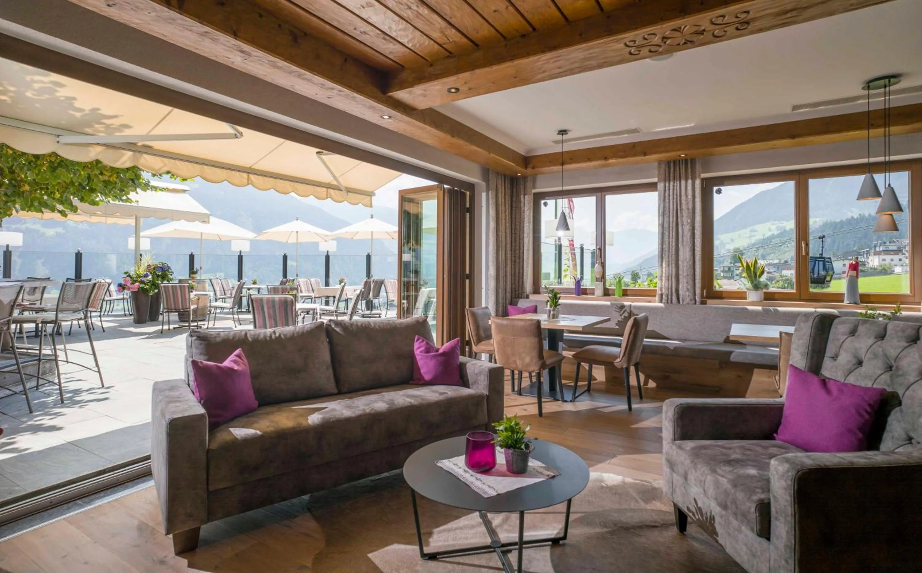 Restaurant/places to eat in Hotel Waldfriede - Der Logenplatz im Zillertal