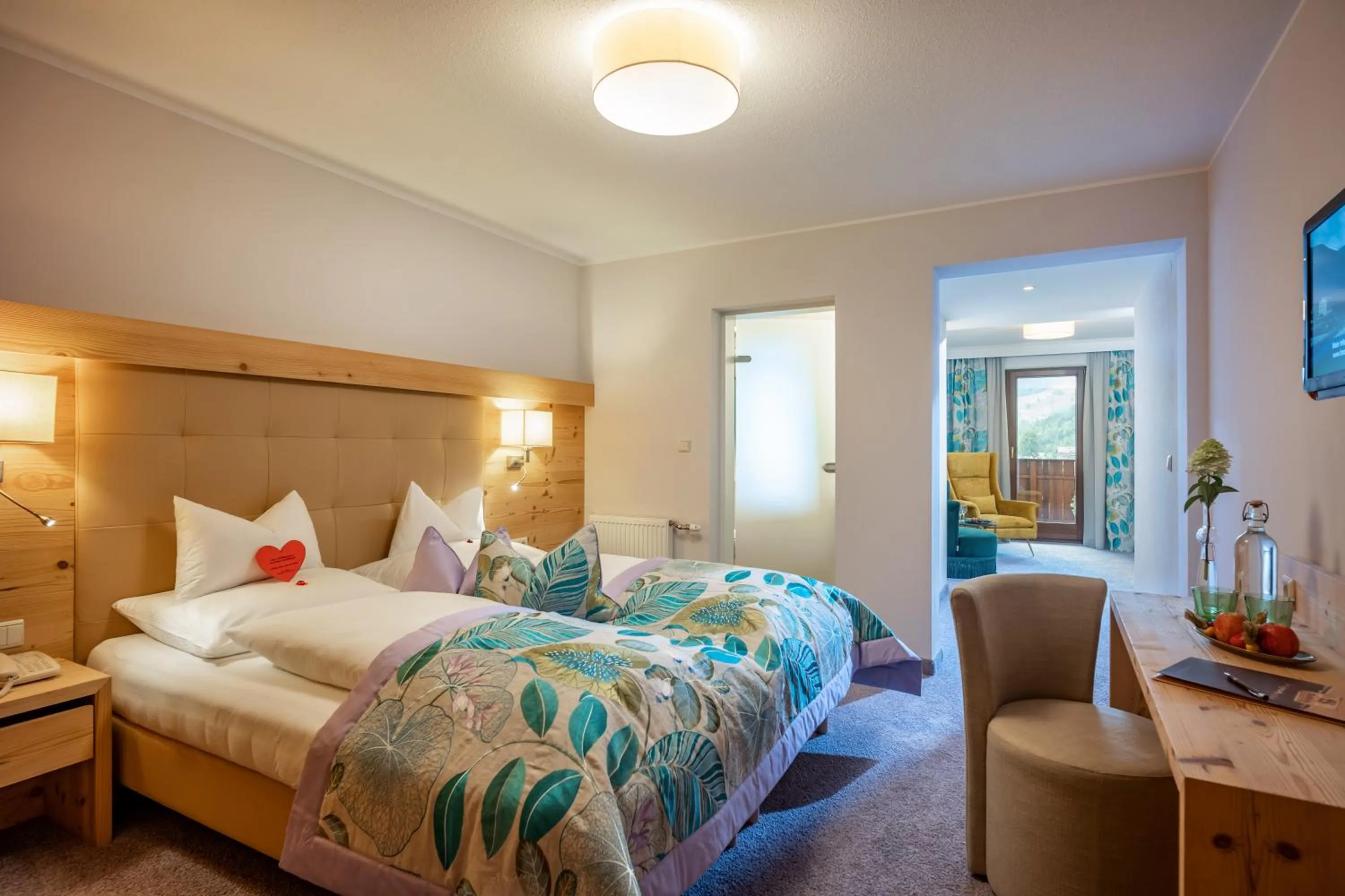 Bed in Hotel Waldfriede - Der Logenplatz im Zillertal