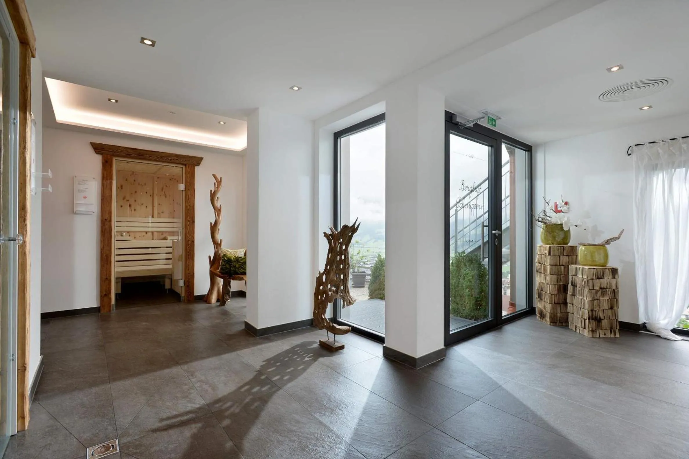 Day in Hotel Waldfriede - Der Logenplatz im Zillertal