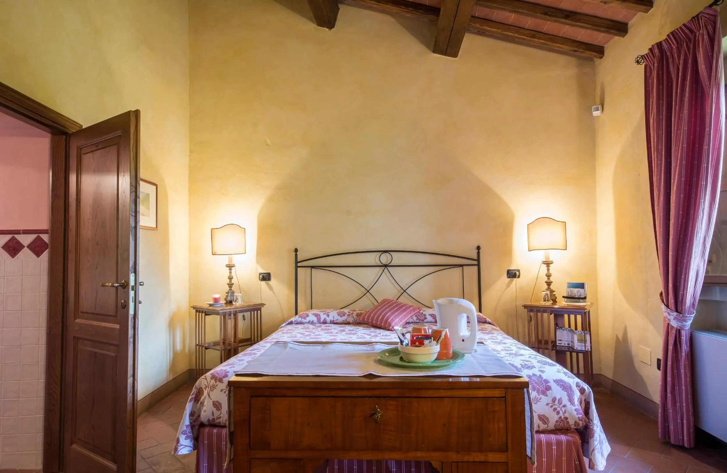 Photo of the whole room, Bed in Il Nido di Gabbiano