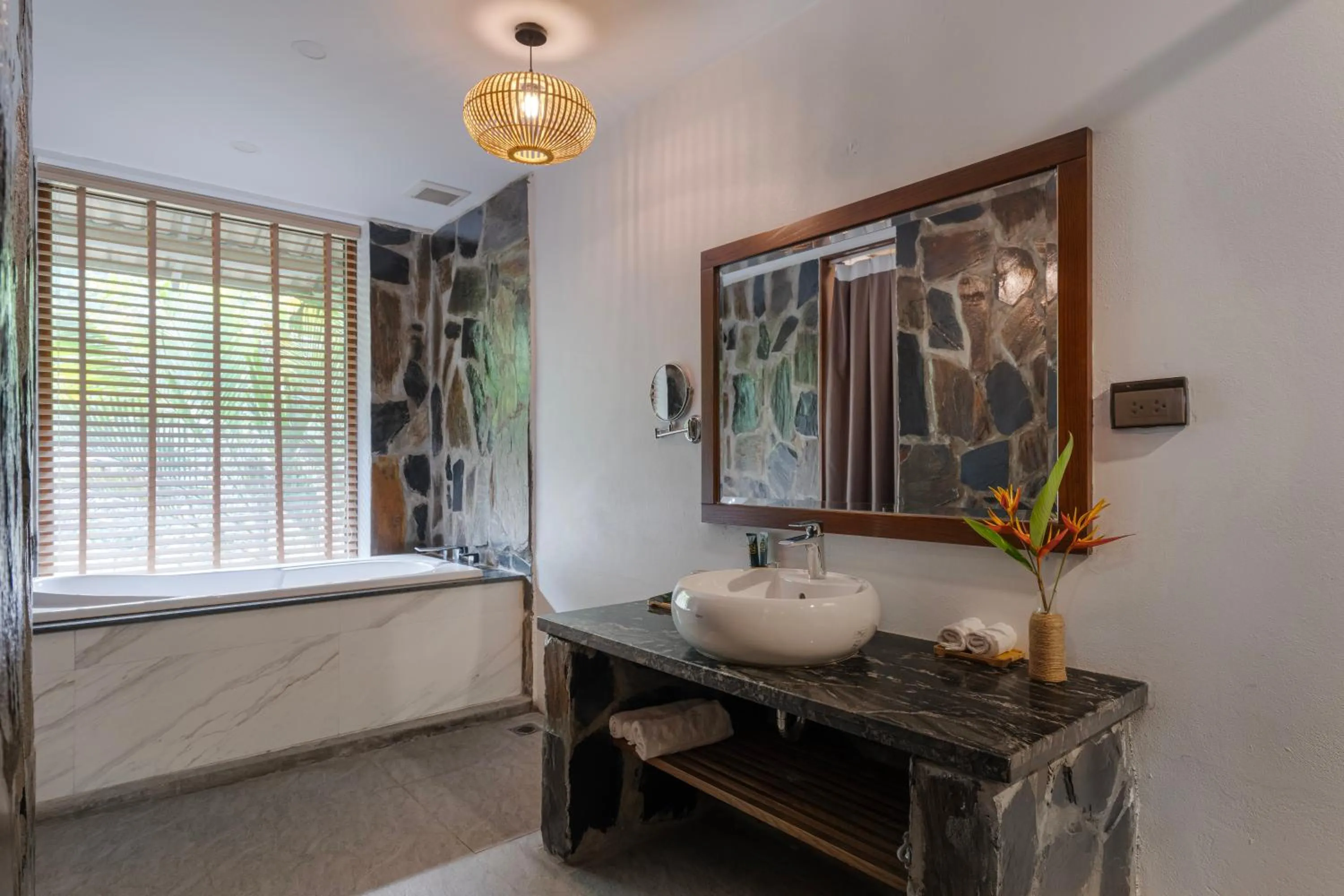 Bed in Mai Chau Mountain View Resort