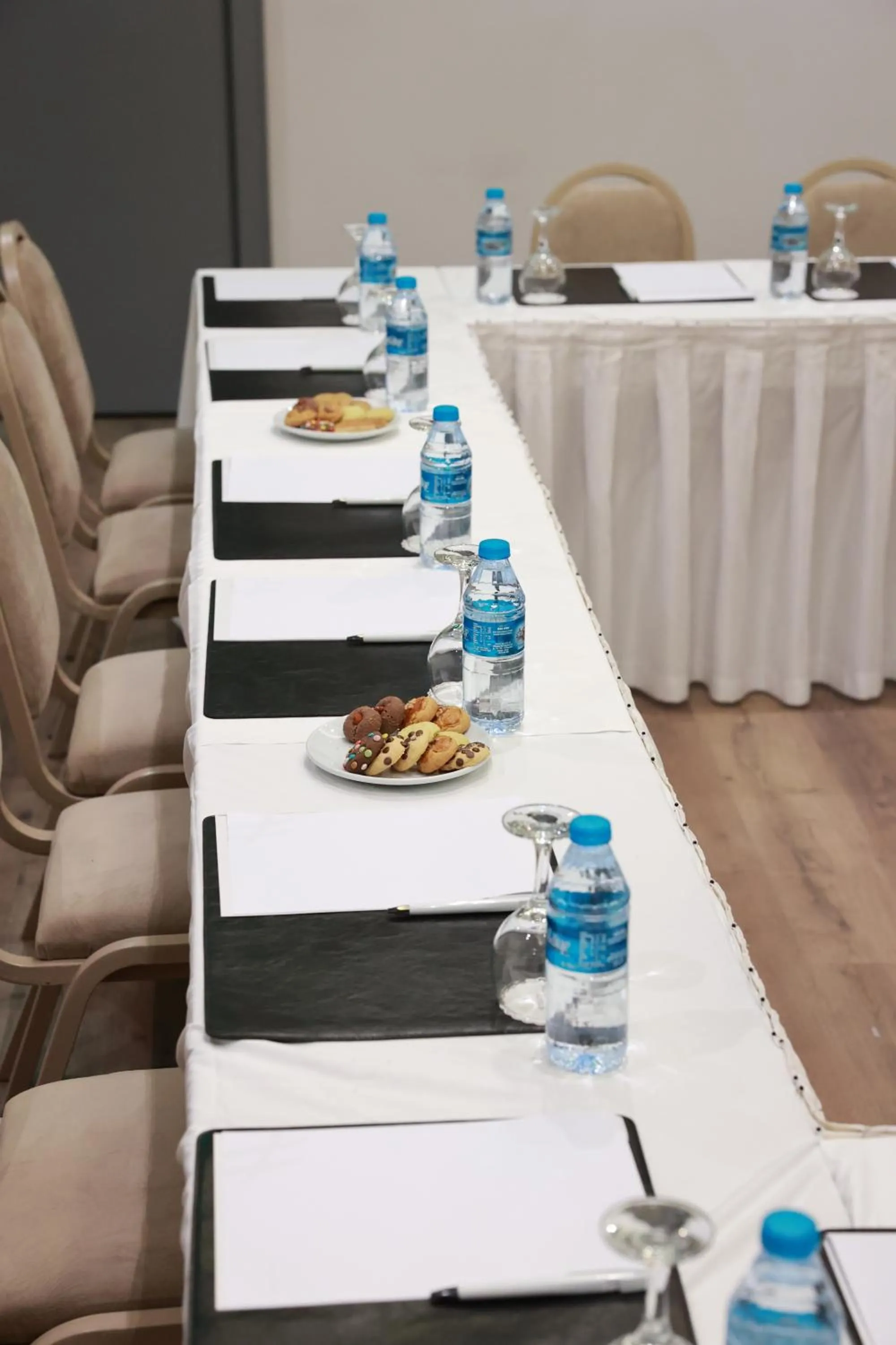 Meeting/conference room in Nova Plaza Crystal Hotel & Spa