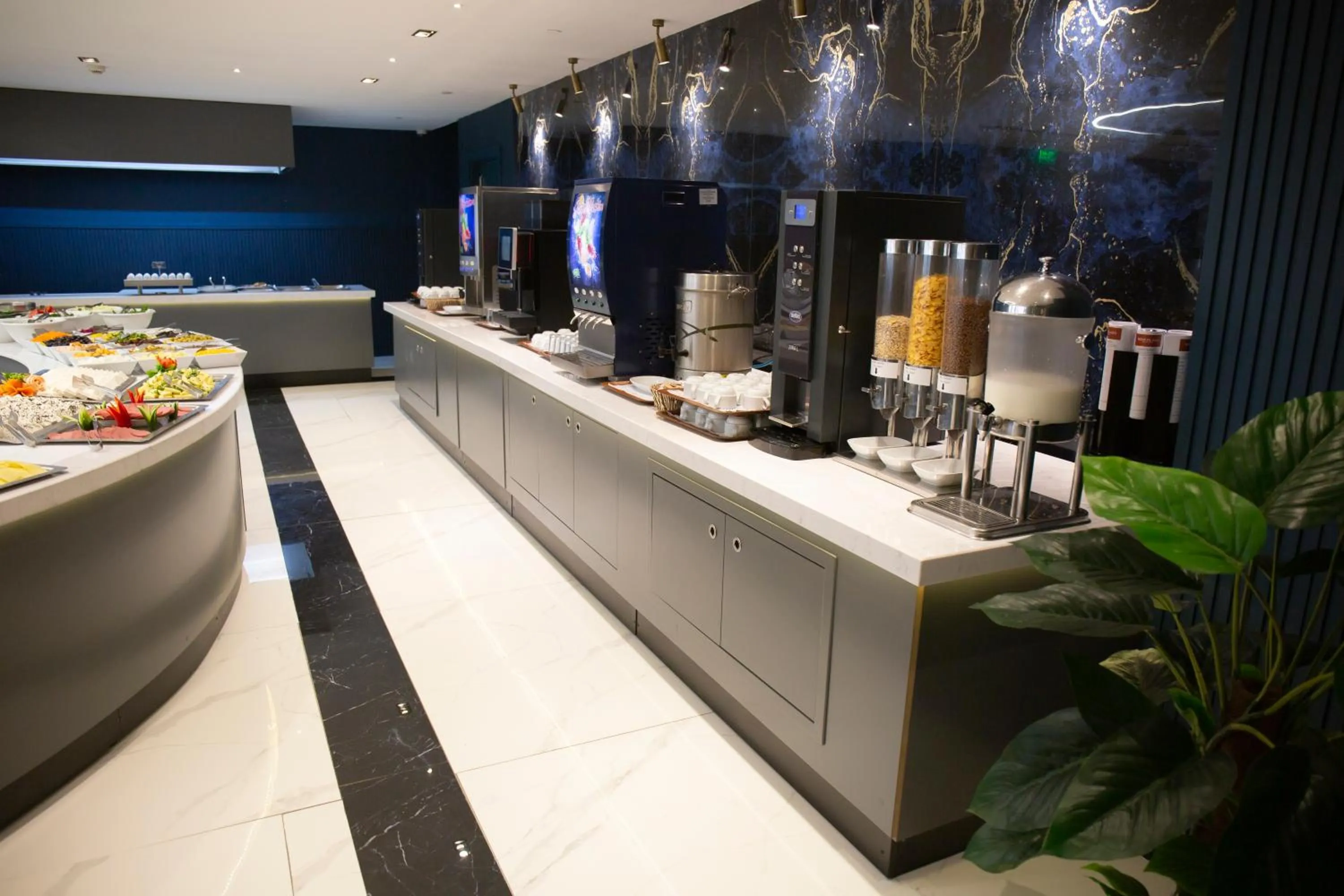 Buffet breakfast in Nova Plaza Crystal Hotel & Spa