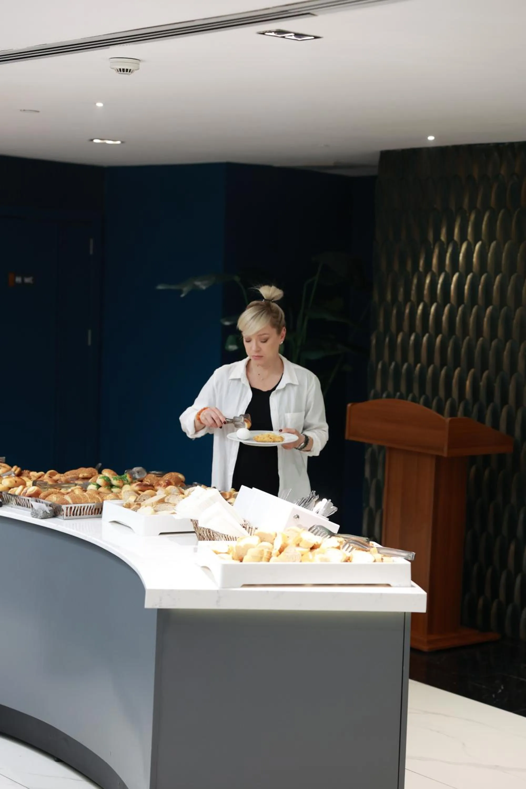 Food and drinks in Nova Plaza Crystal Hotel & Spa