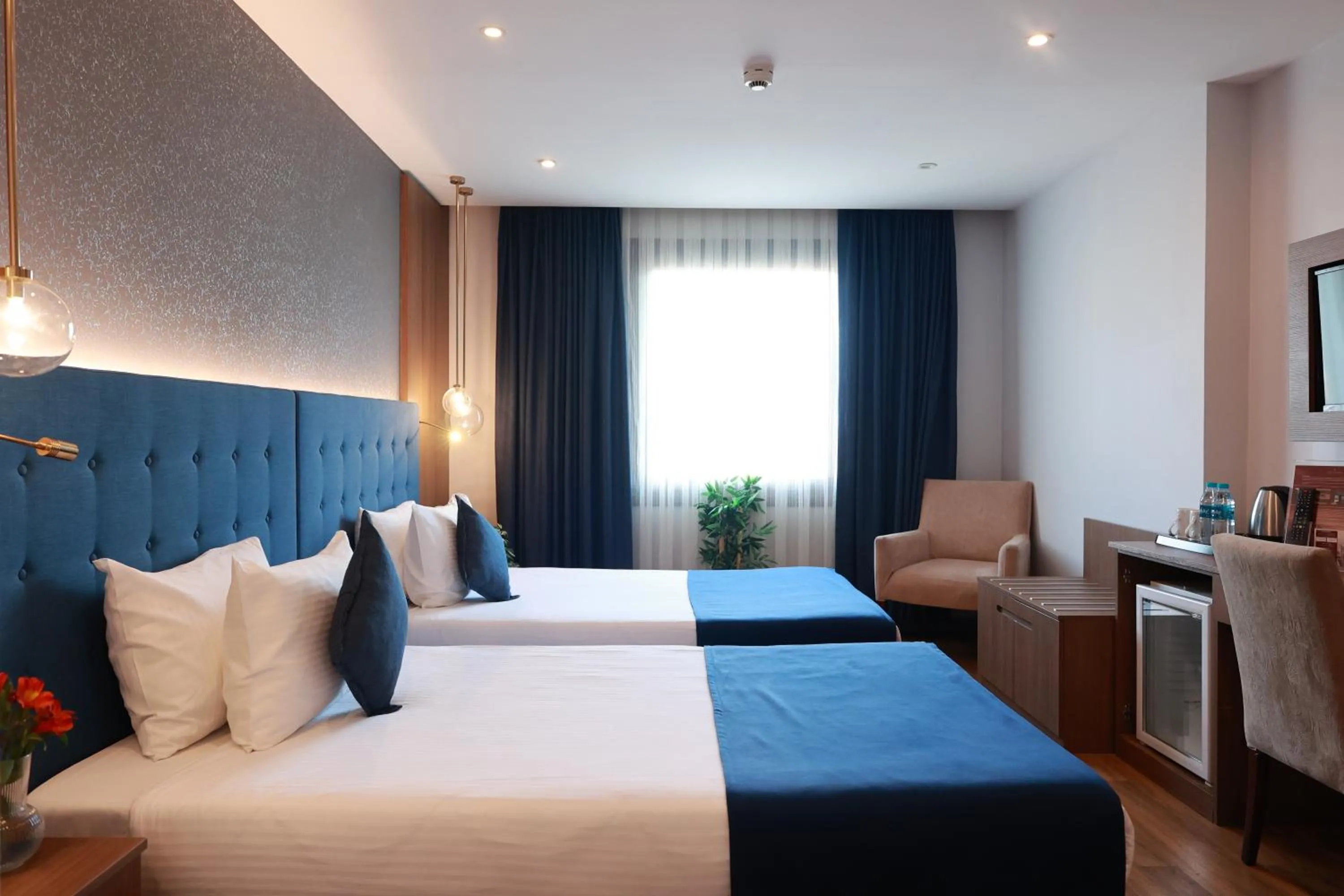 TV and multimedia, Bed in Nova Plaza Crystal Hotel & Spa