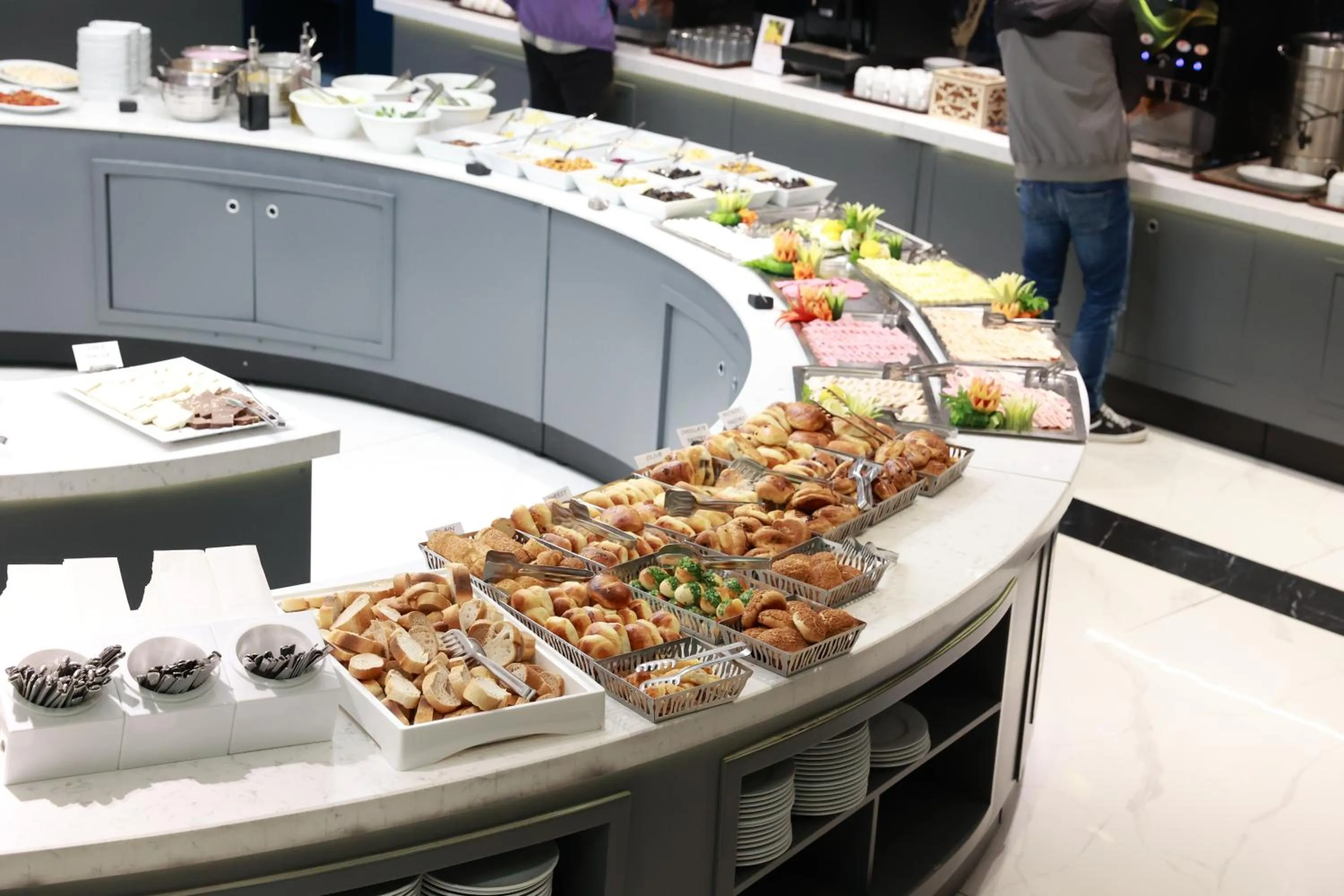 Buffet breakfast in Nova Plaza Crystal Hotel & Spa