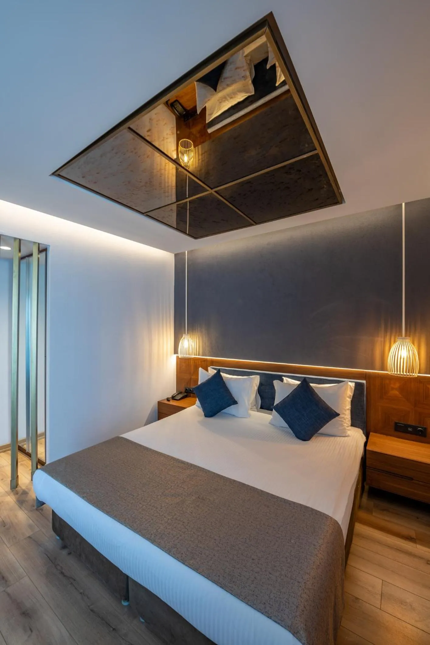 Bed in Nova Plaza Crystal Hotel & Spa