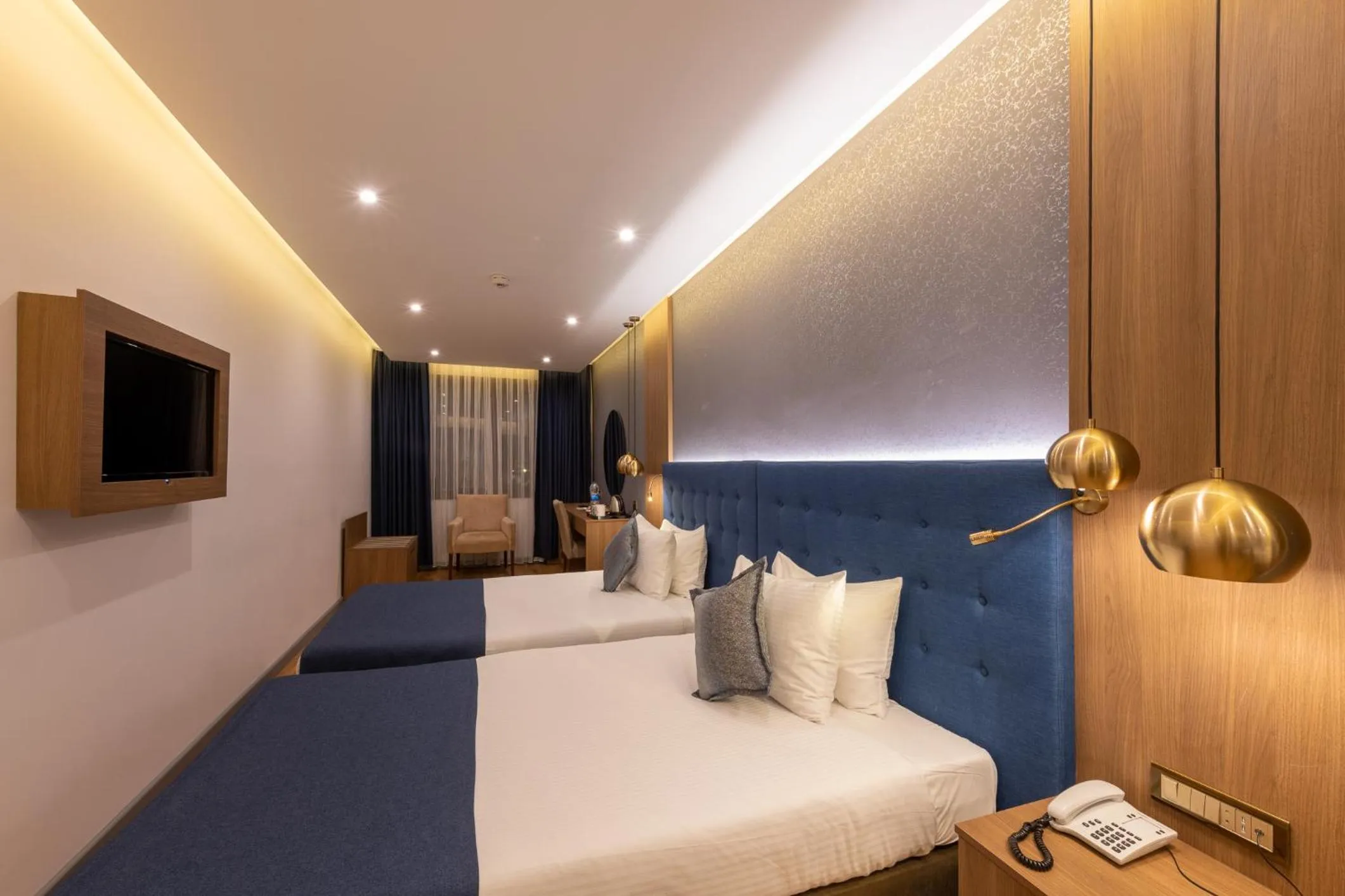 Bed in Nova Plaza Crystal Hotel & Spa