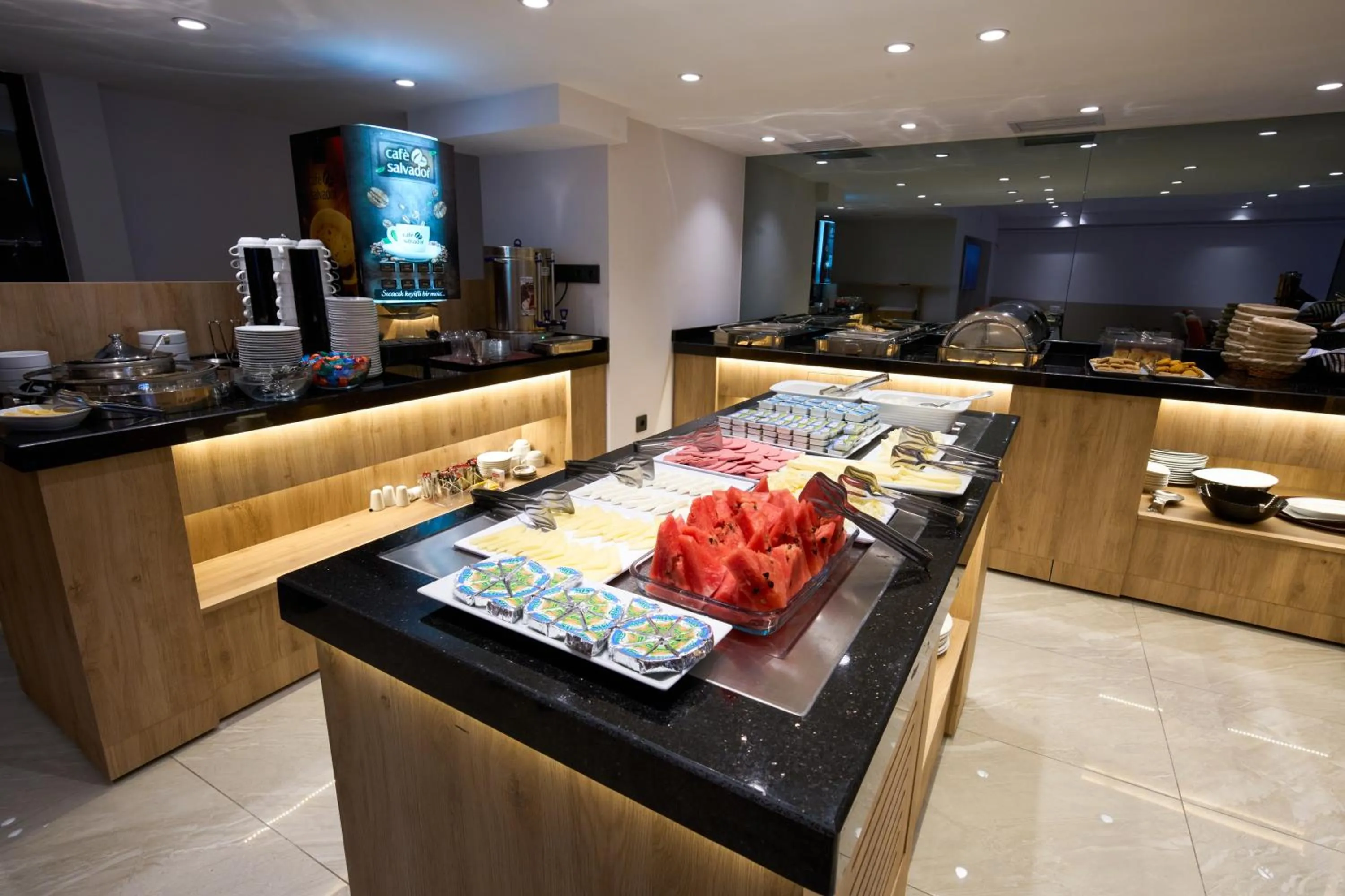 Food in Osmanbey Fatih Hotel