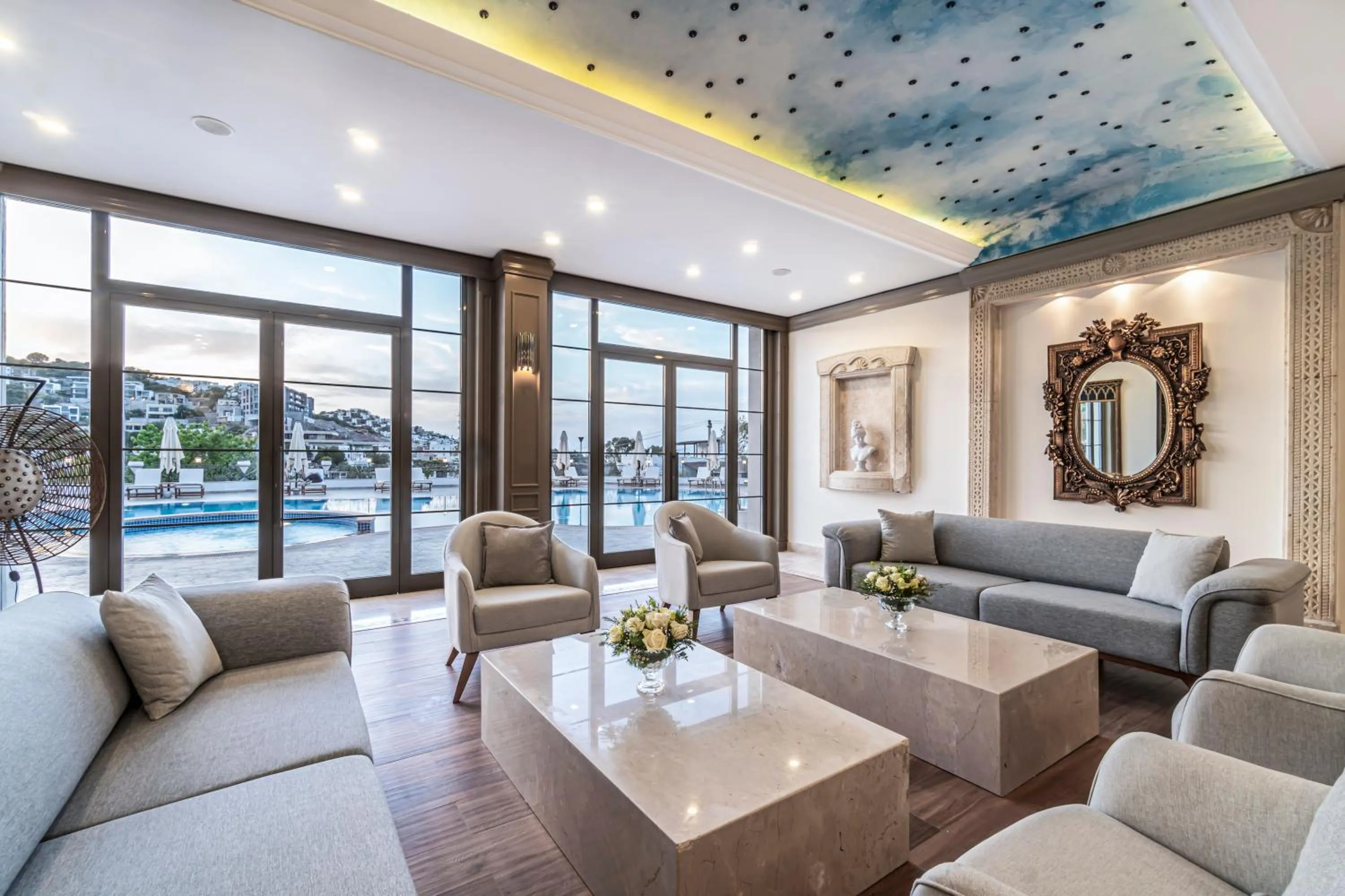 Lounge or bar in Elementa Boutique Hotel - Adults Only