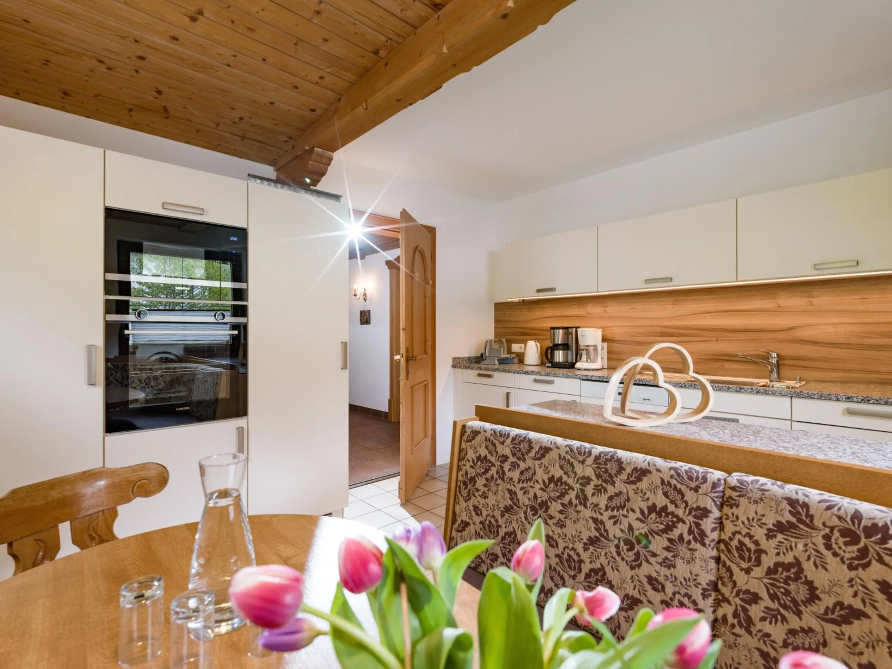 Kitchen or kitchenette in Ferienhaus Kröll