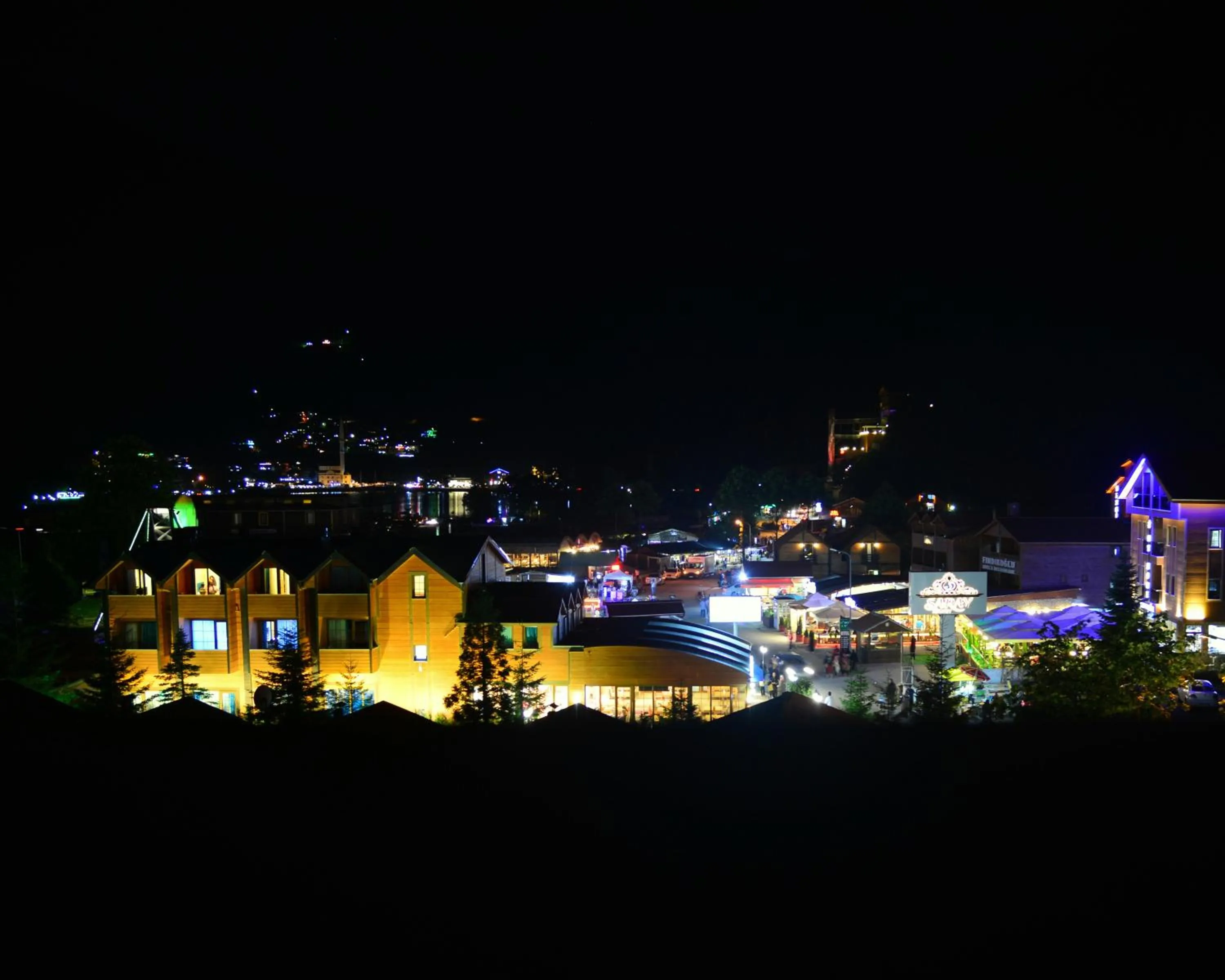 Night in Inanlar Garden Hotel & Bungalow