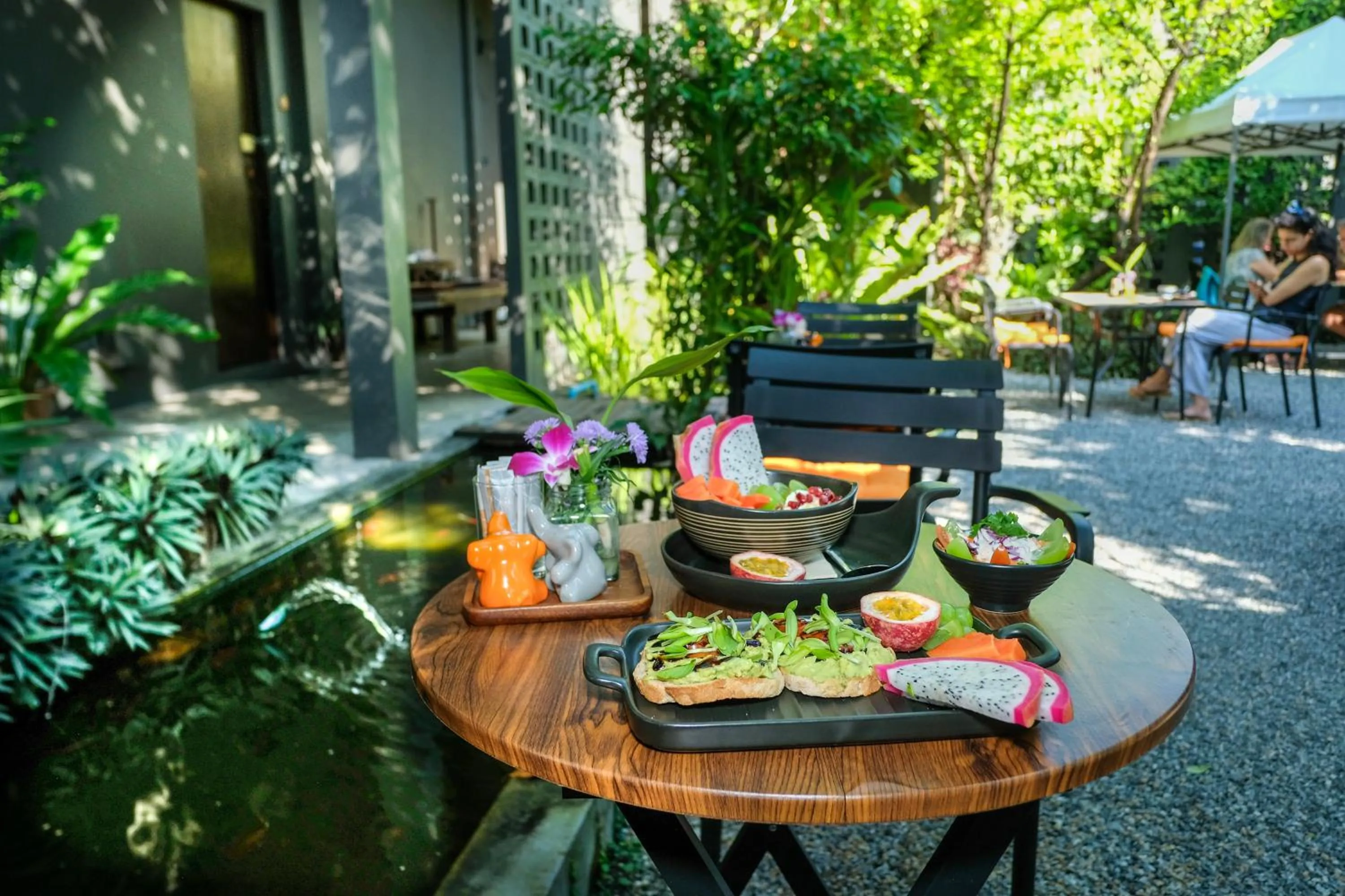 Breakfast in Baba pim villa