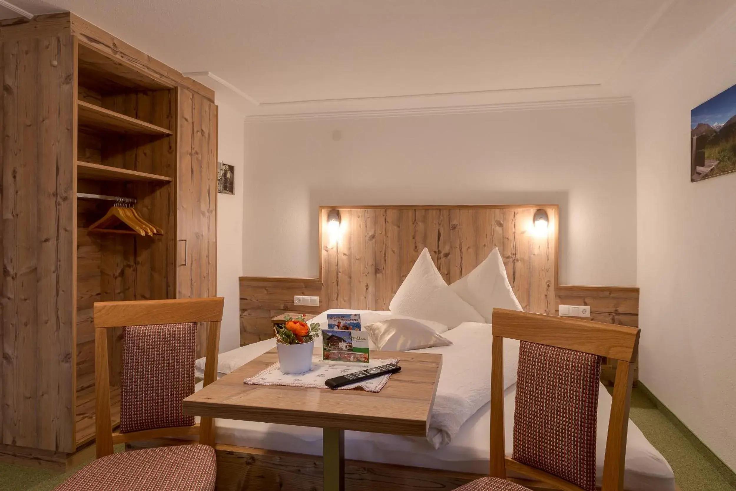 Double Room with Balcony in Albert'n Haus Double Room with Balcony in Albert'n Haus