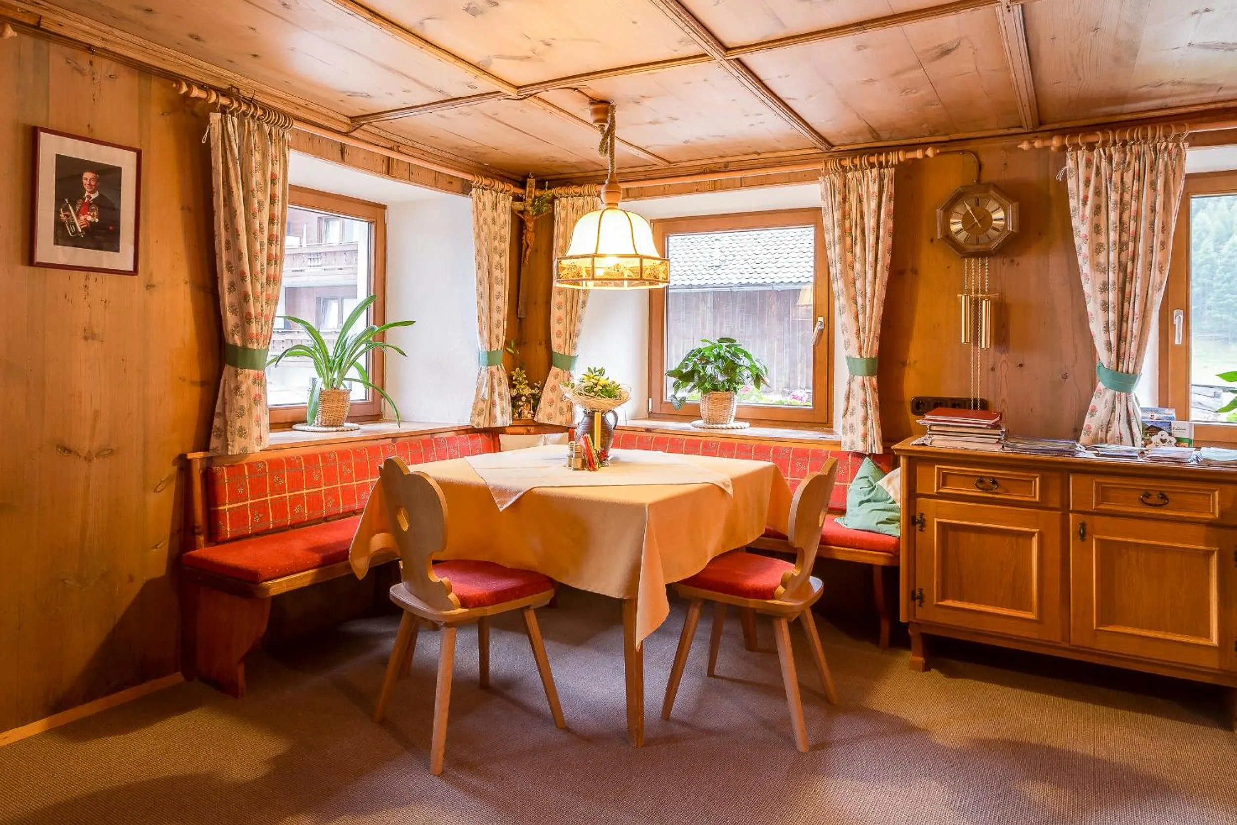 Day in Albert'n Haus