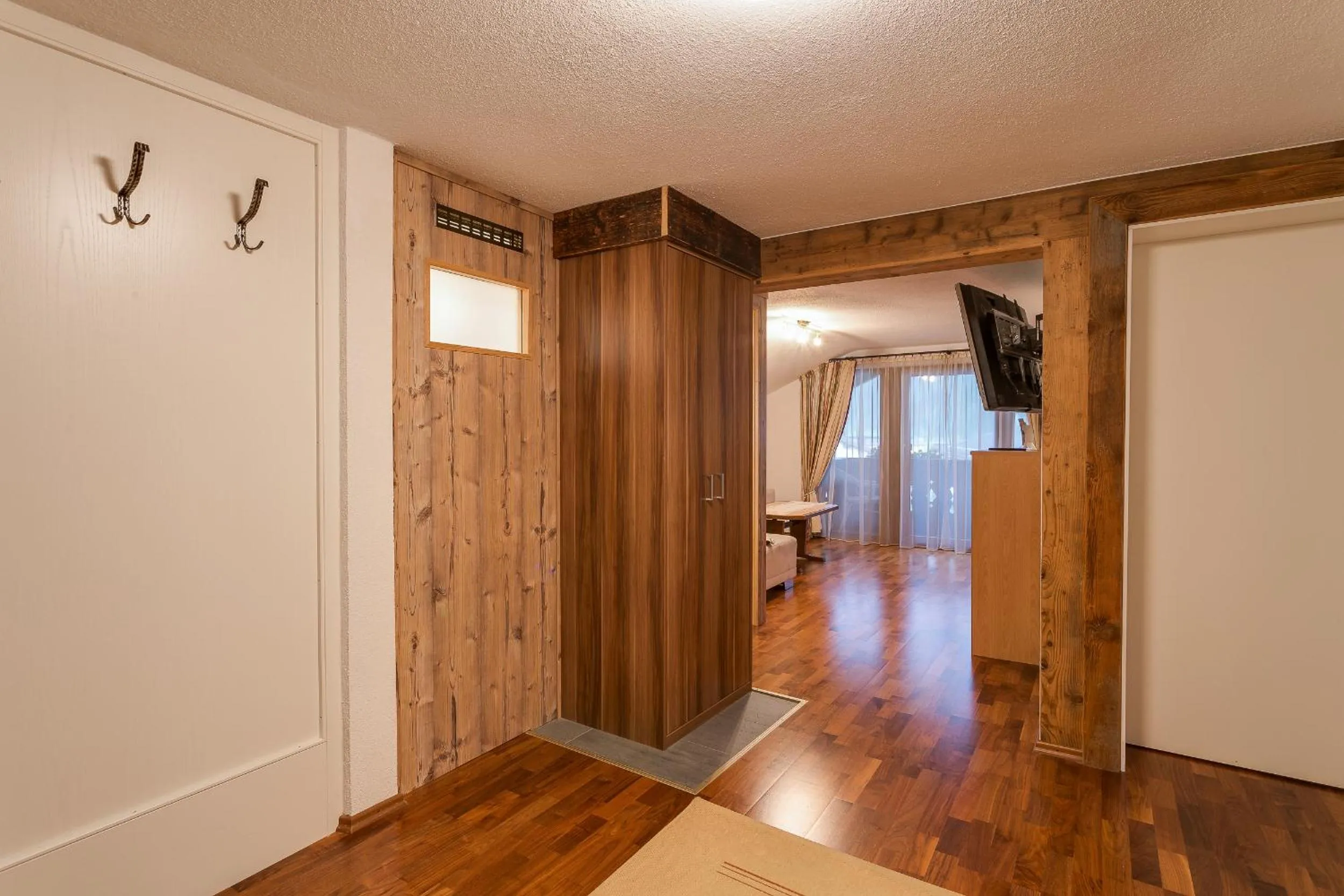 Decorative detail in Albert'n Haus