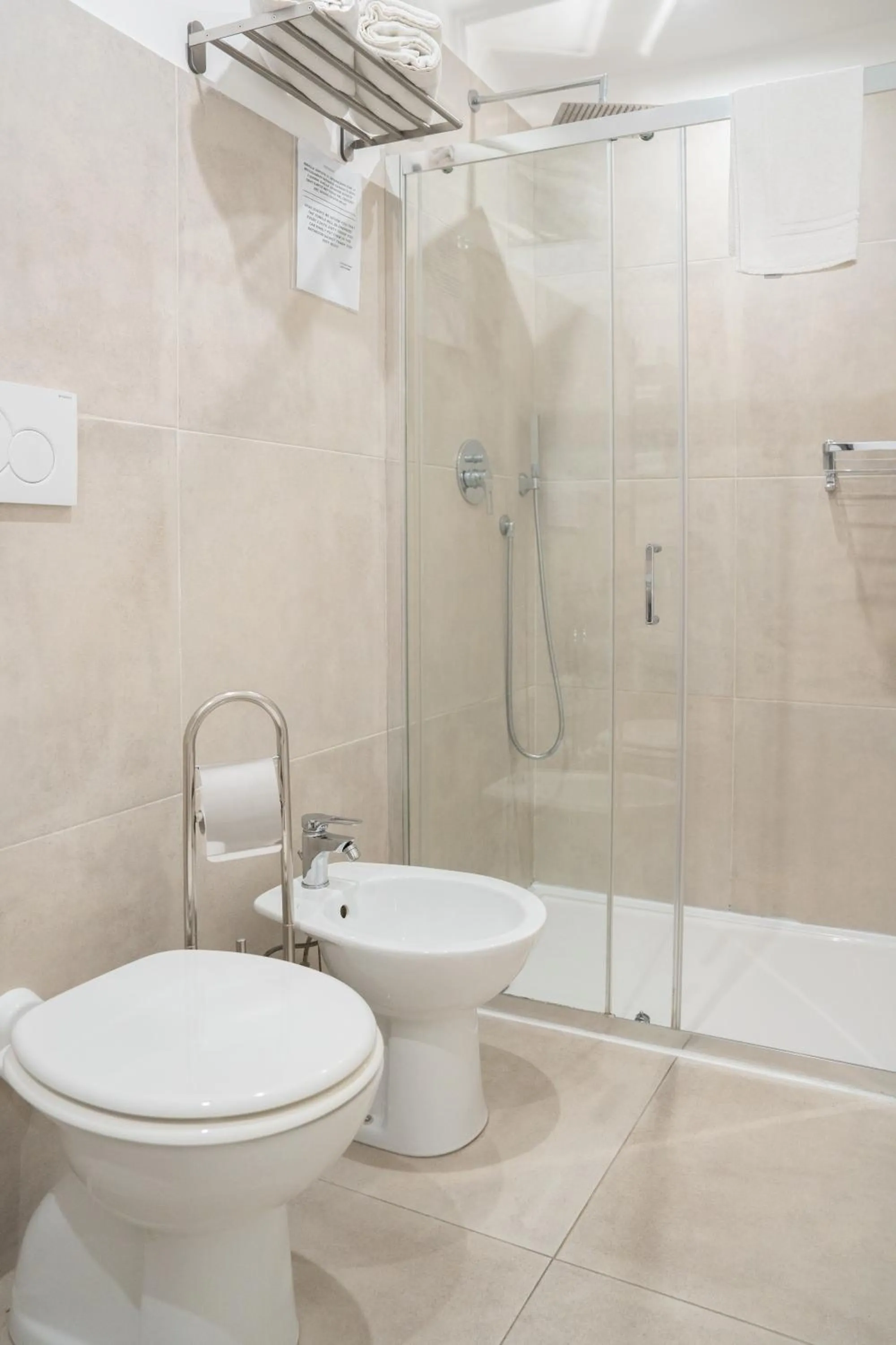 Bathroom in Nery Home Giardini Naxos