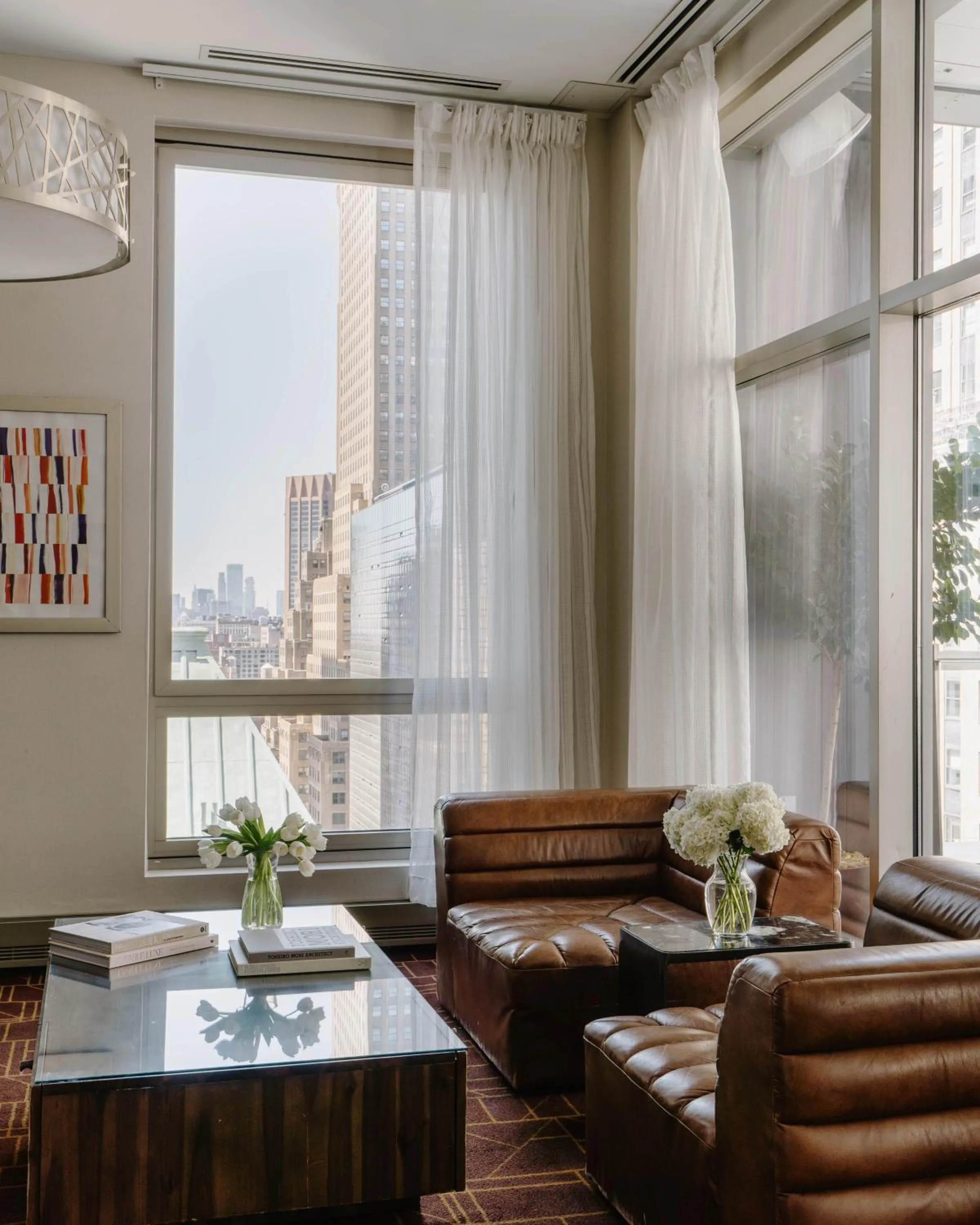 Living room in Club Quarters Hotel Grand Central, New York