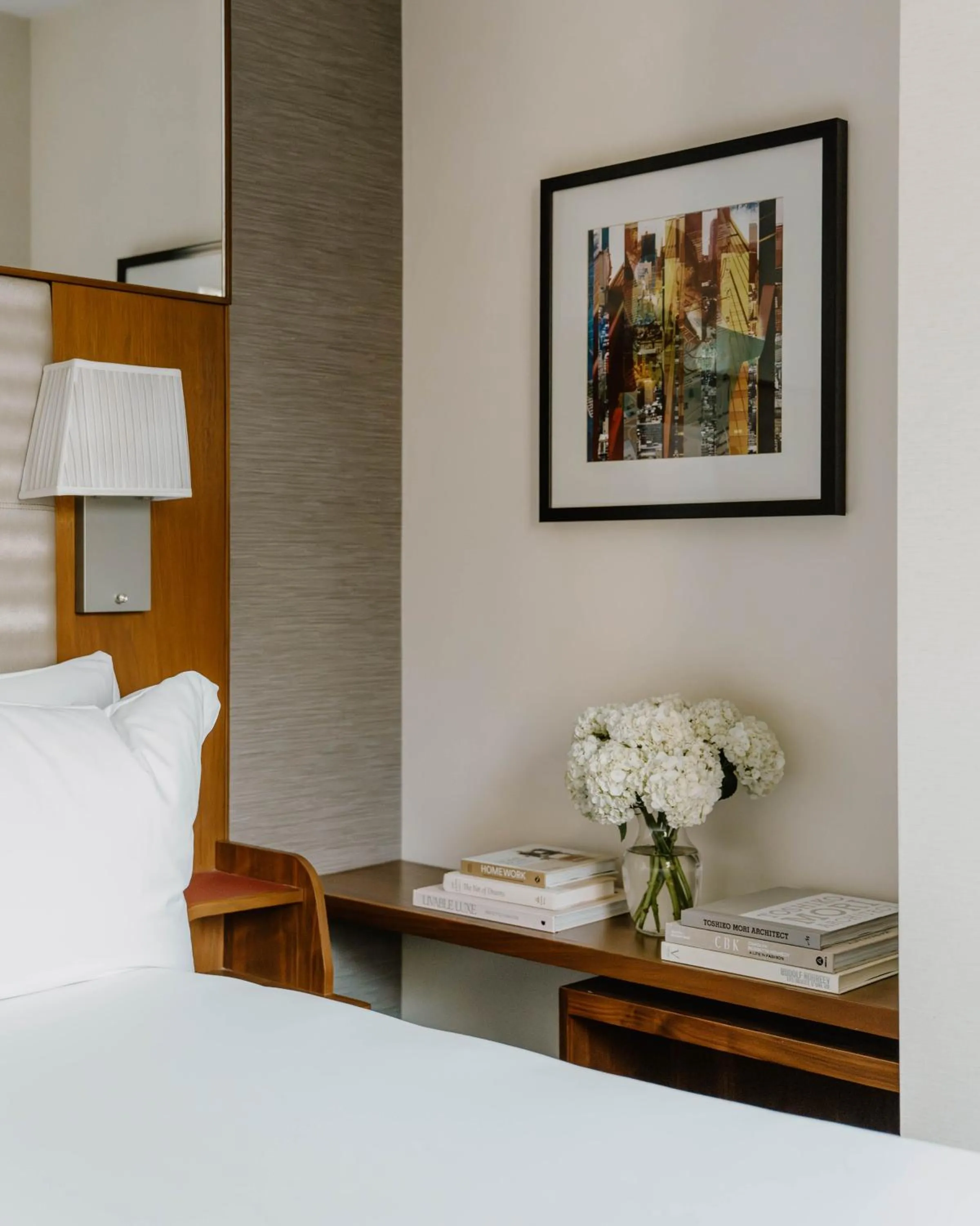 Bed in Club Quarters Hotel Grand Central, New York