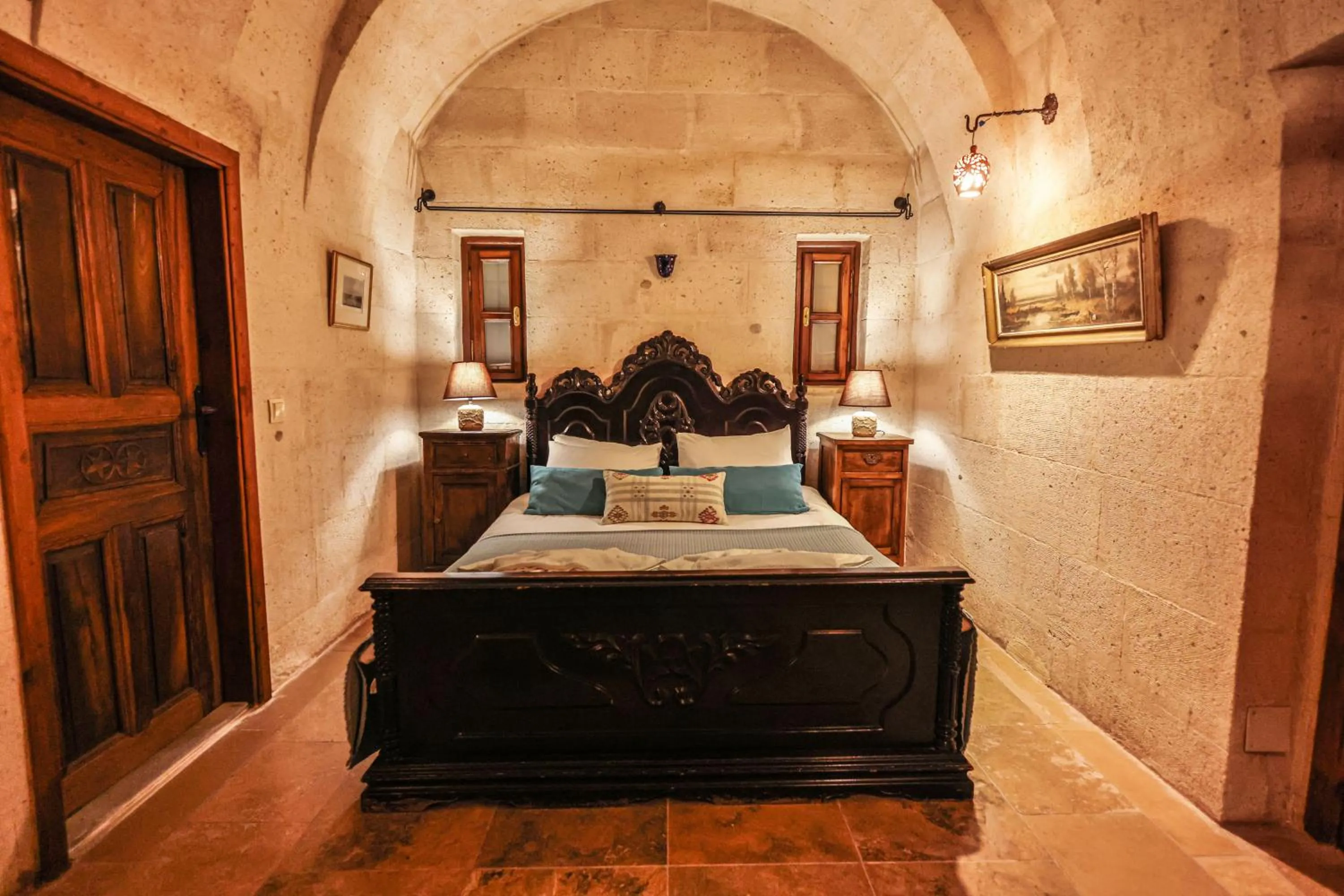 Bedroom, Bed in Cappadocia Eagle Cave Inn