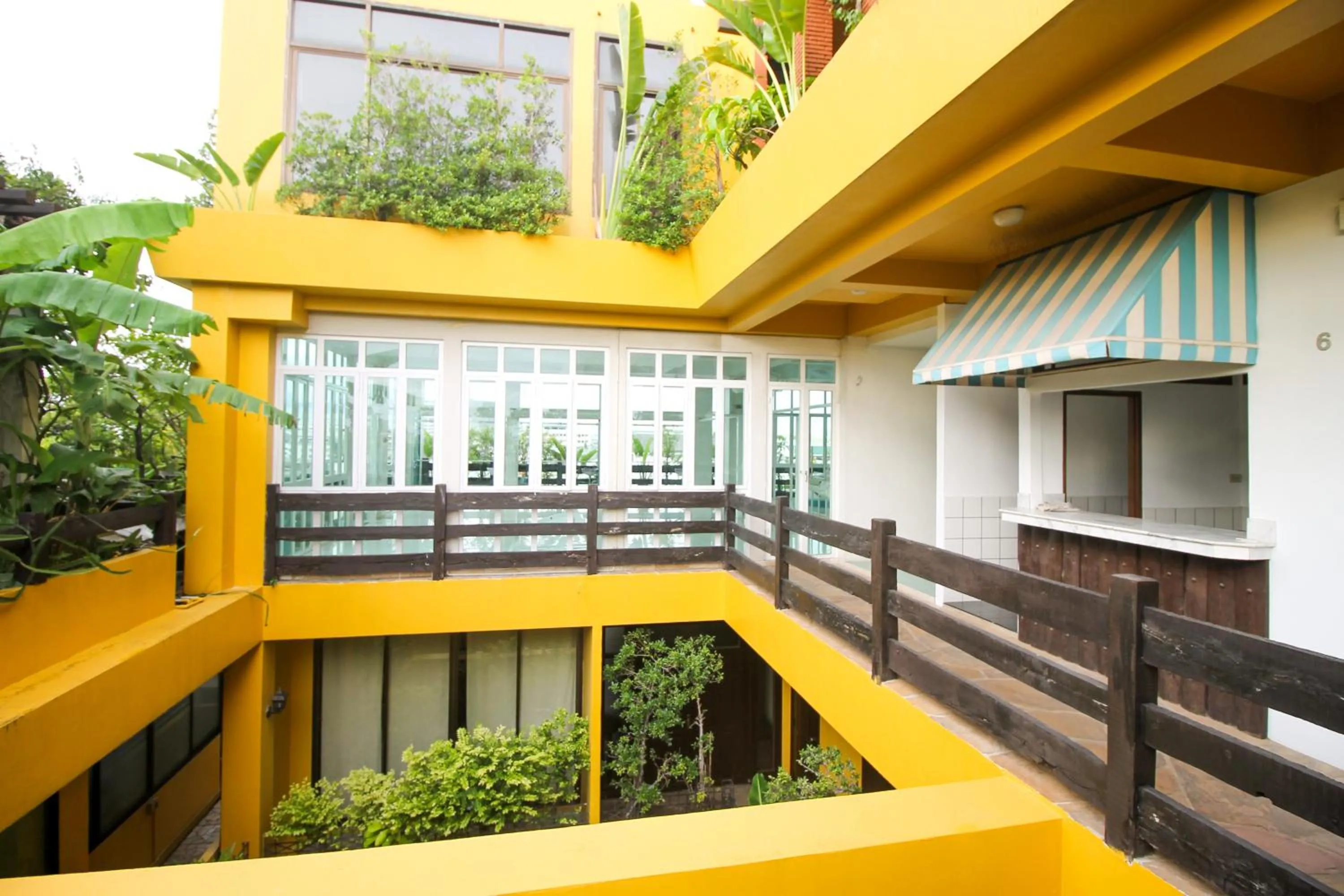 Sourire at Rattanakosin Island Hotel