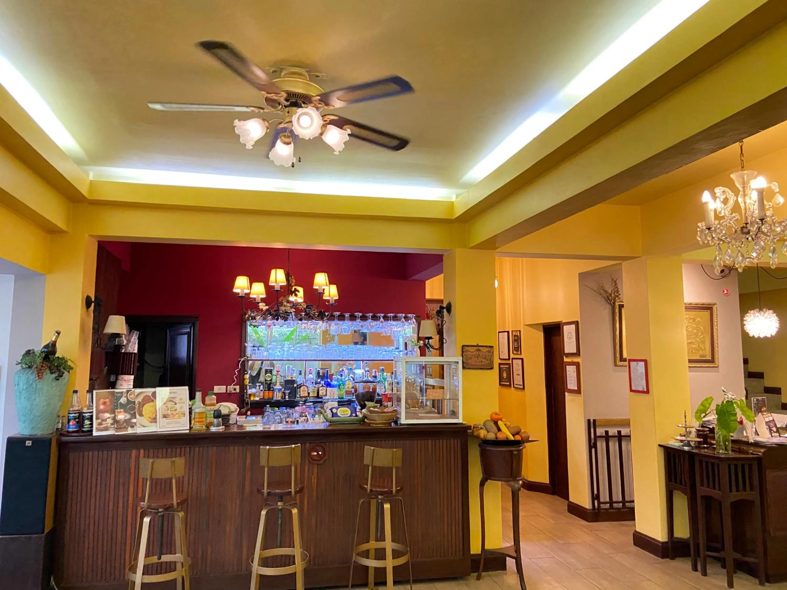 Lounge or bar in Sourire at Rattanakosin Island Hotel