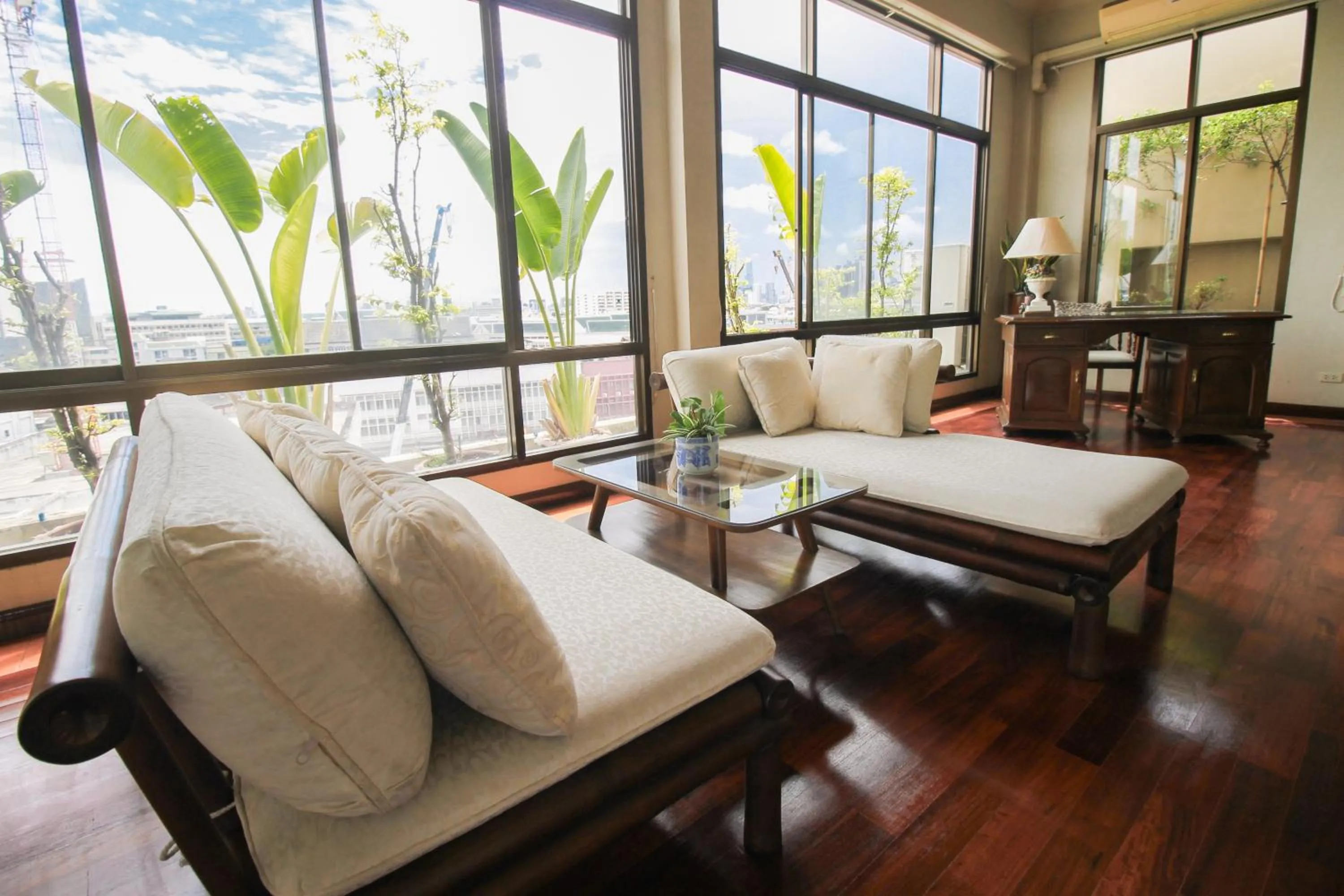 Sourire at Rattanakosin Island Hotel