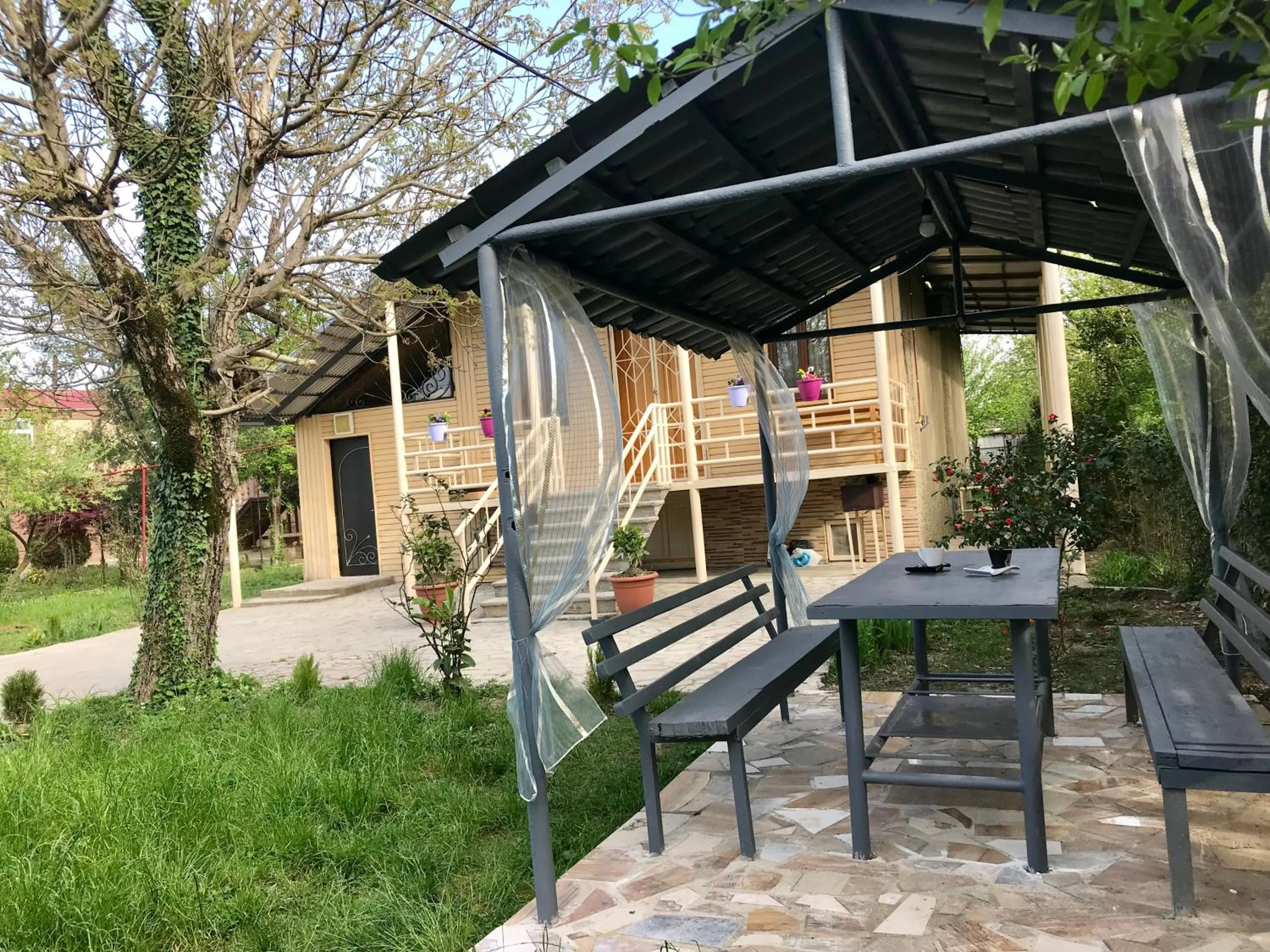 Patio in Sweet Memories