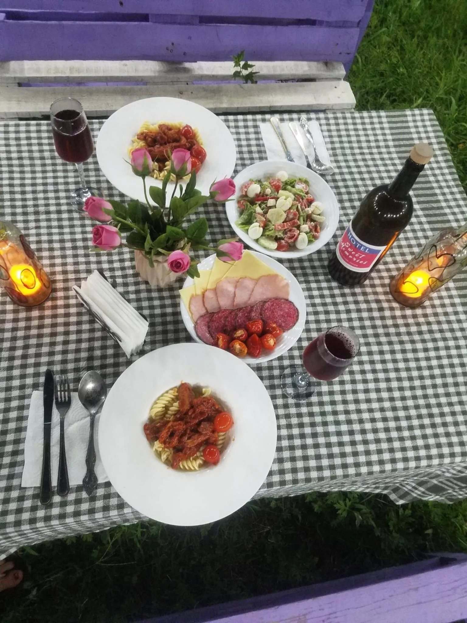 Food and drinks in Sweet Memories