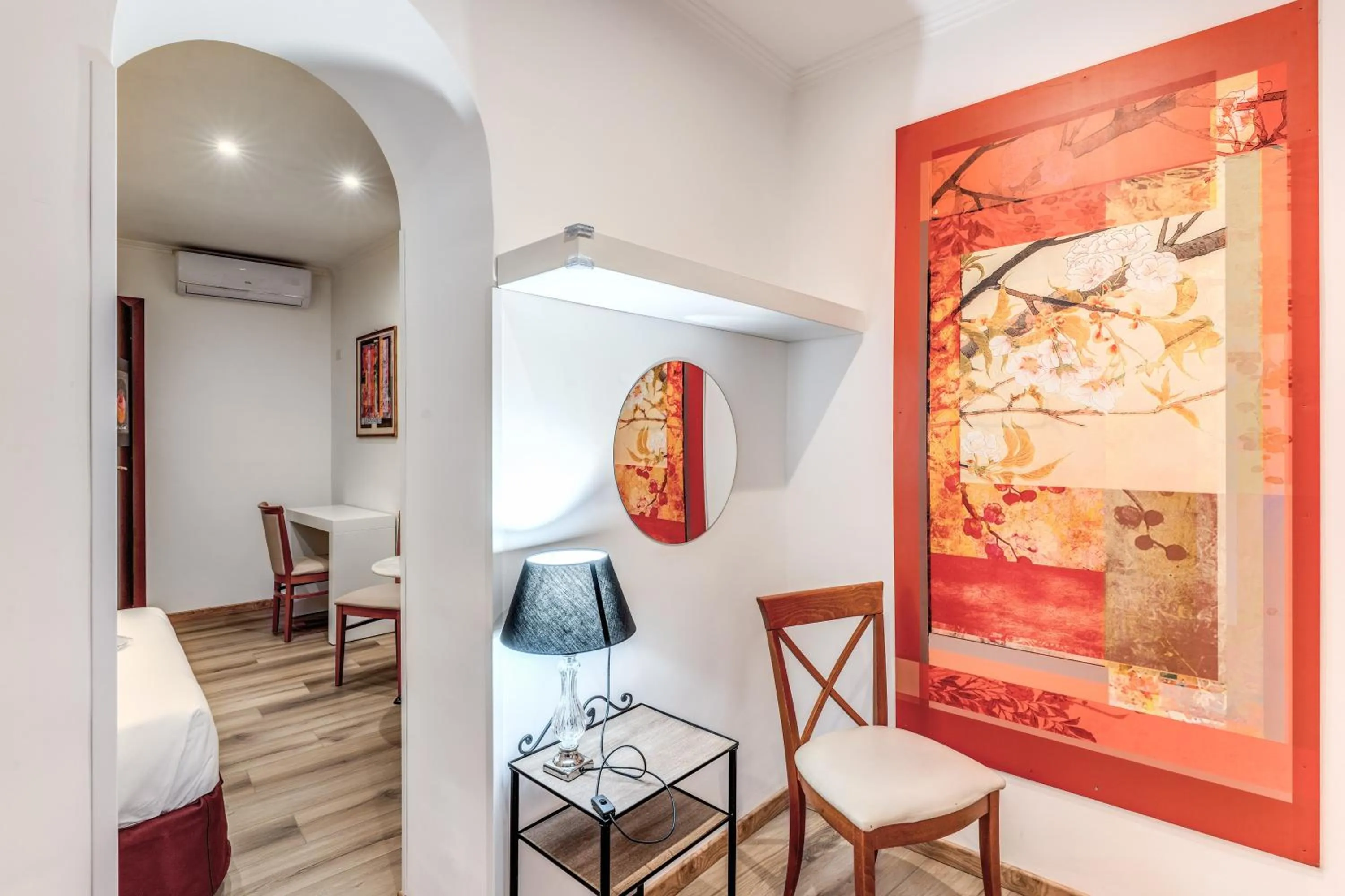 Photo of the whole room in Hotel Santa Prassede