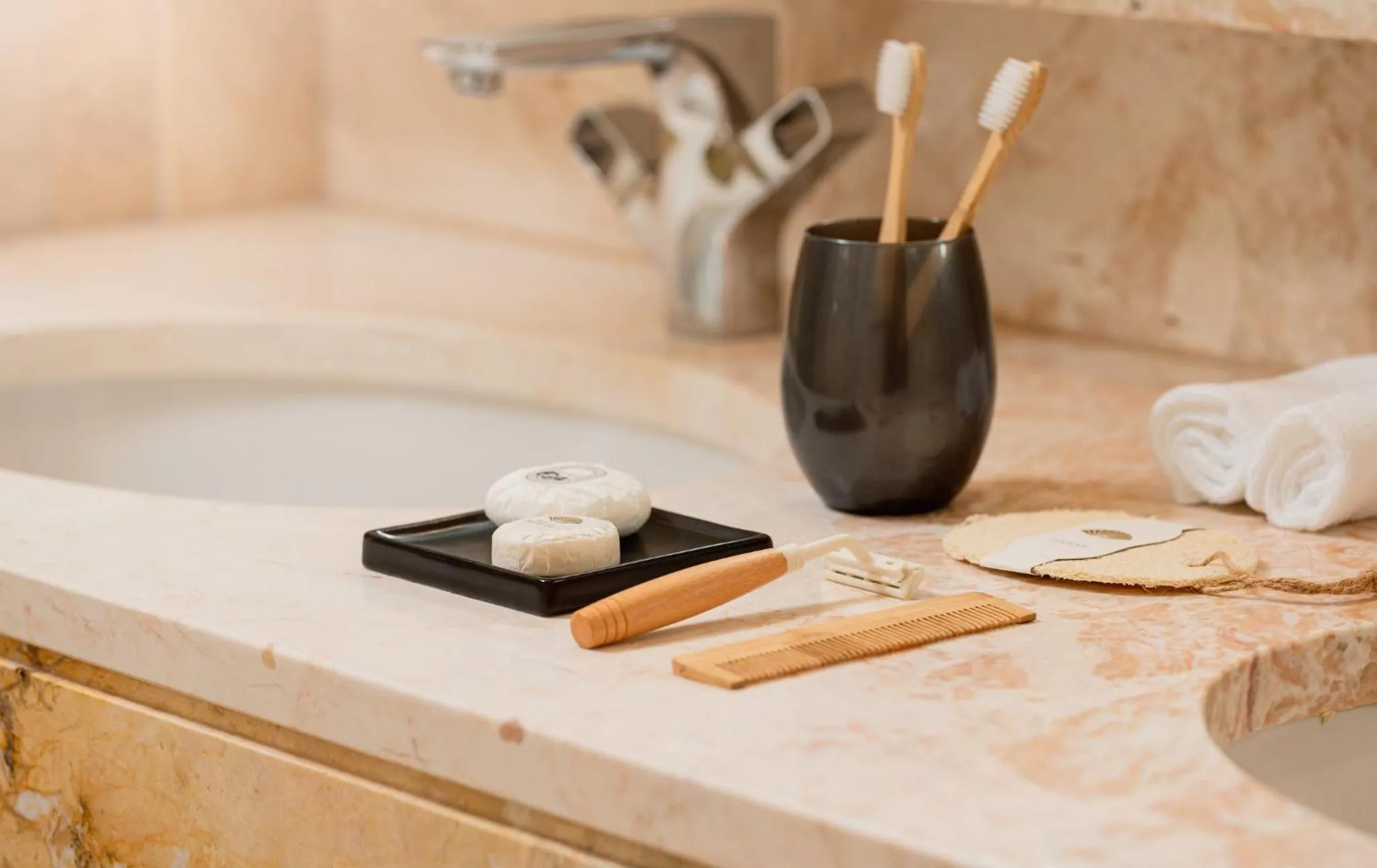 Bedroom in Mandarin Oriental, Geneva
