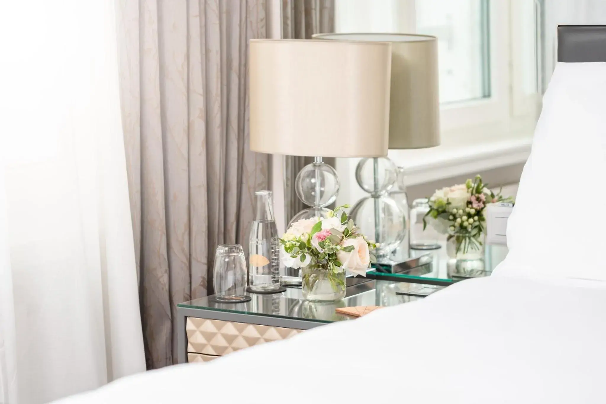 River View Deluxe Suite King in Mandarin Oriental, Geneva River View Deluxe Suite King in Mandarin Oriental, Geneva