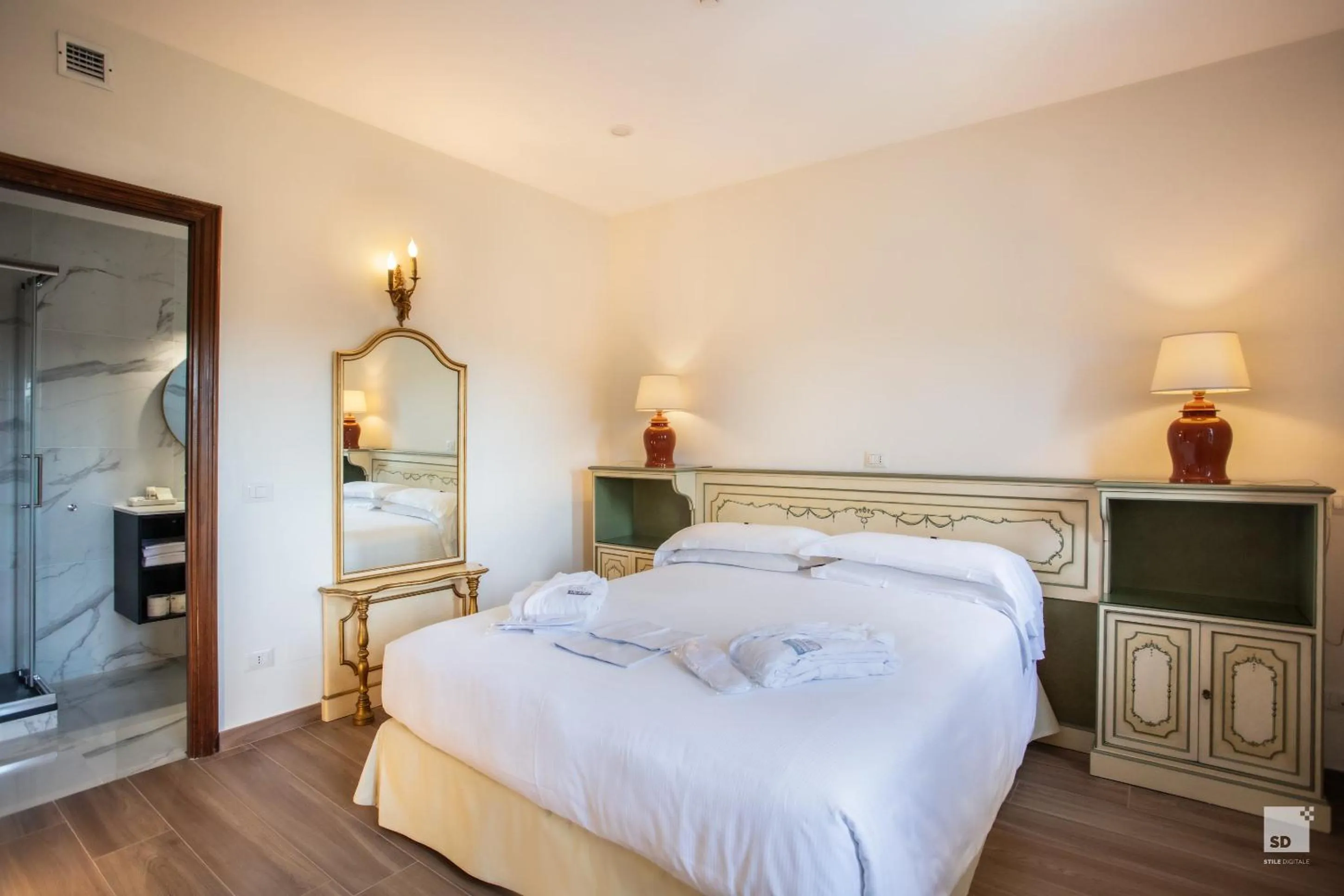 Bedroom, Bed in Aldrovandi Residence City Suites