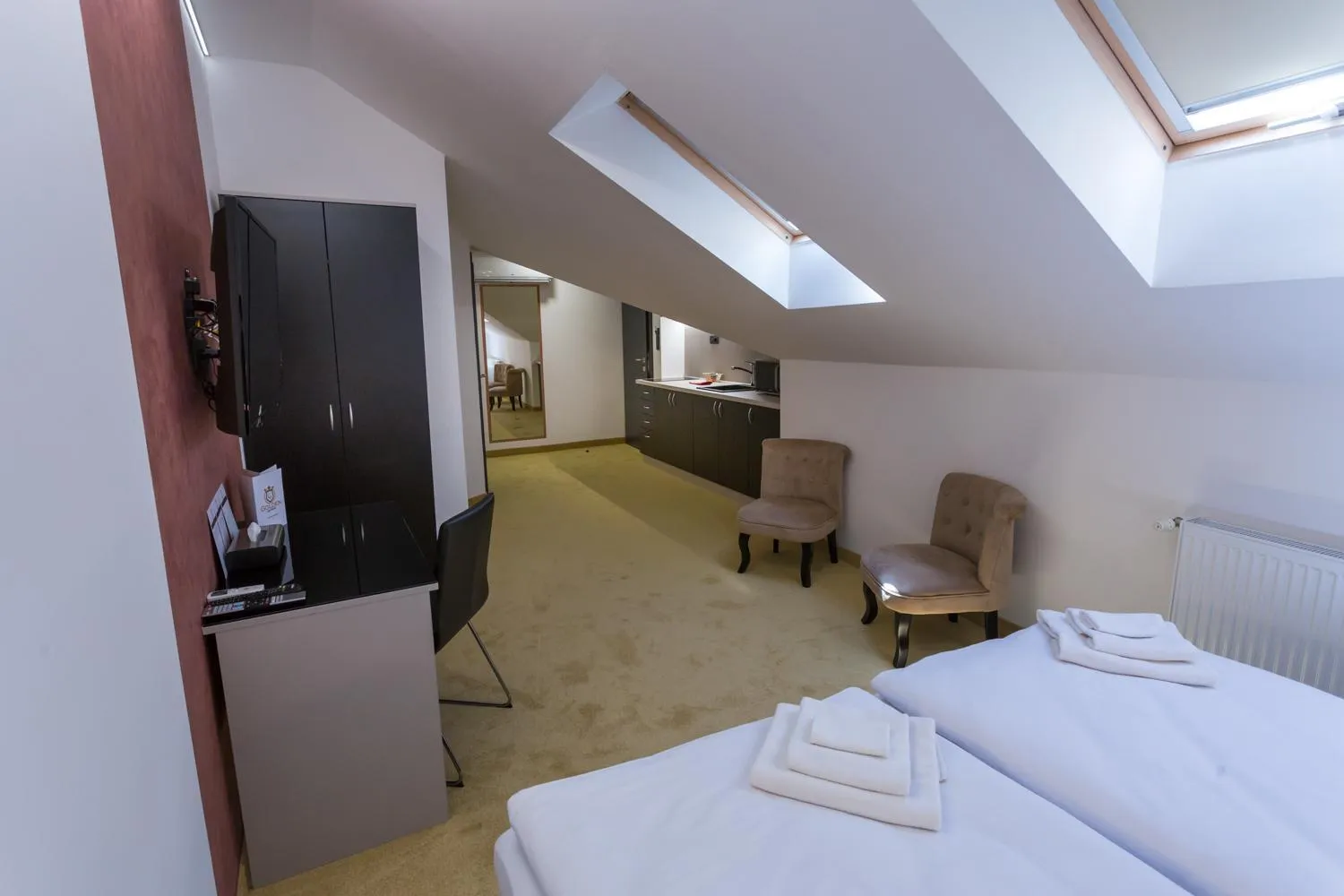 Living room, Bed in Apart Hotel GOLDEN apartments