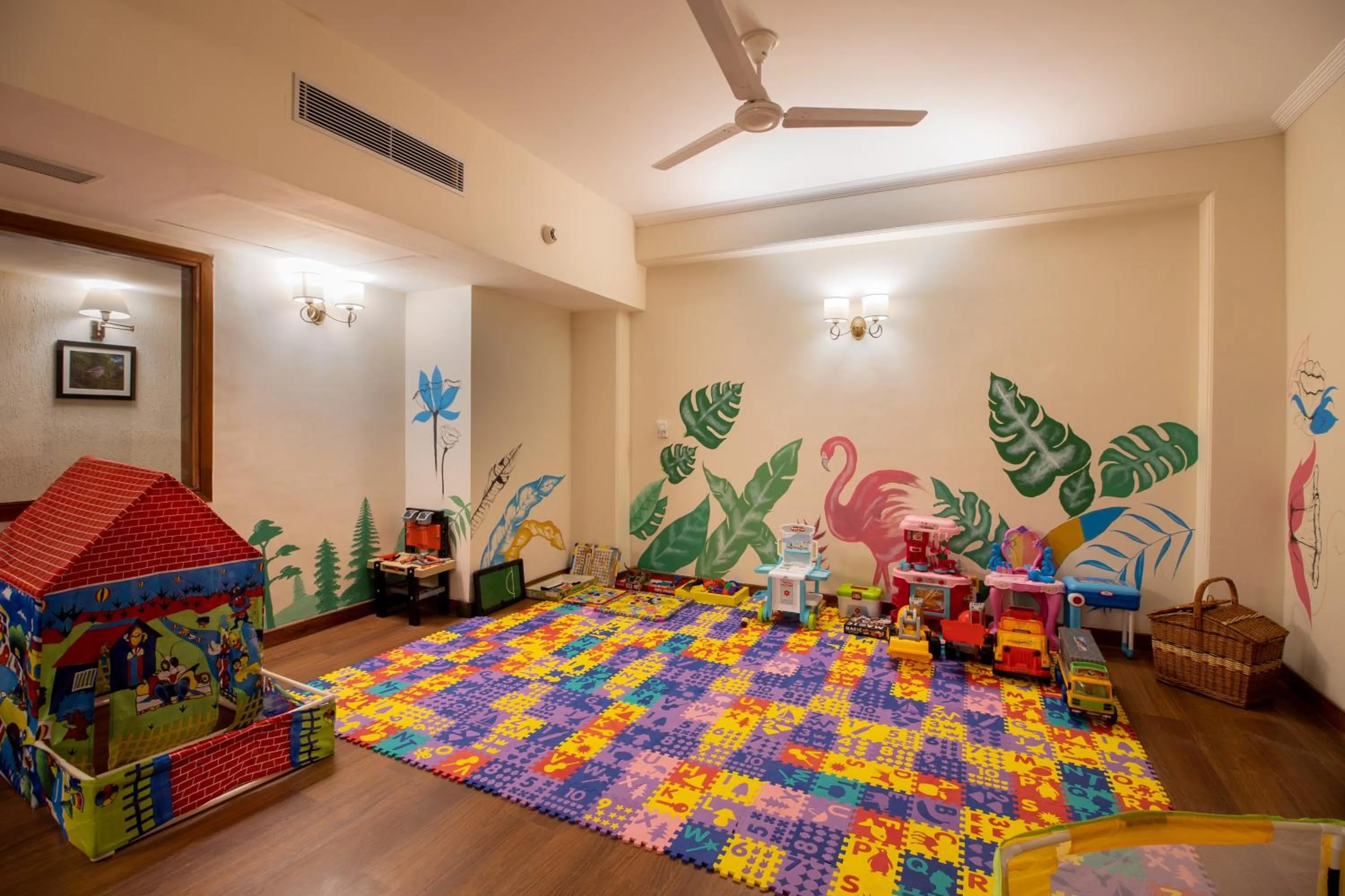 Kids's club in 8fold by LaRiSa