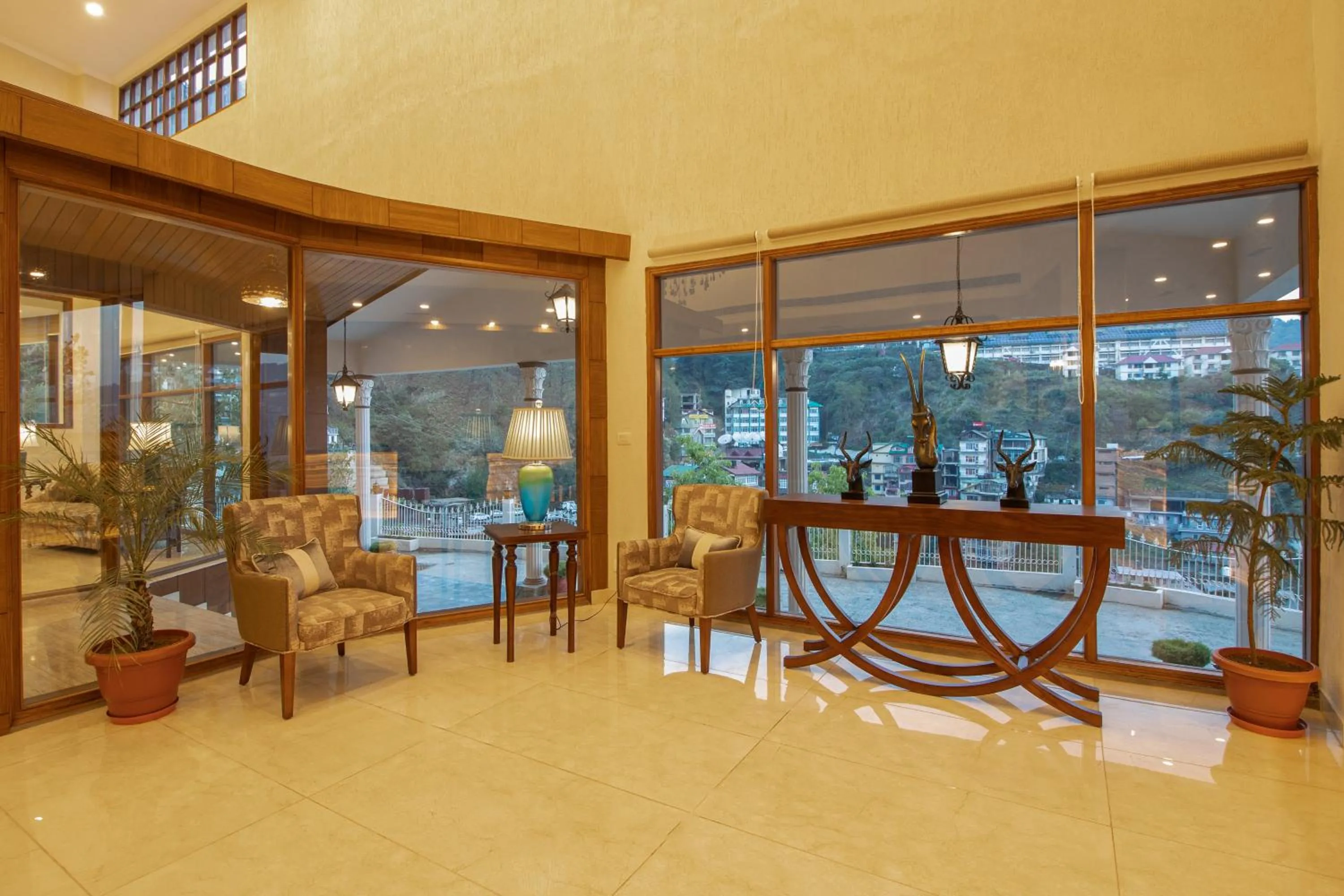 Seating area in 8fold by LaRiSa