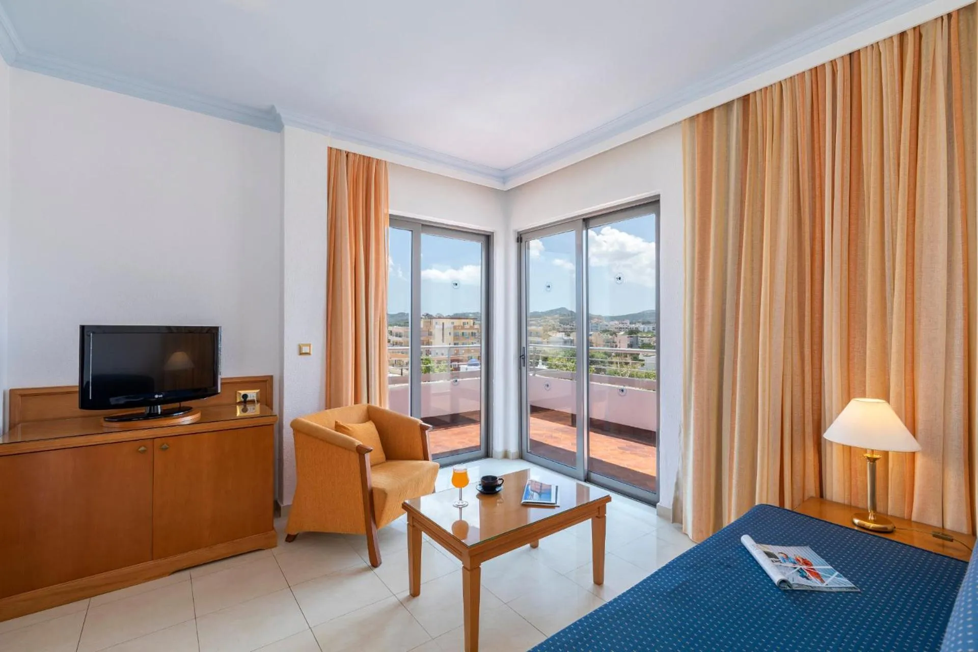 TV and multimedia, Bed in Blue Horizon