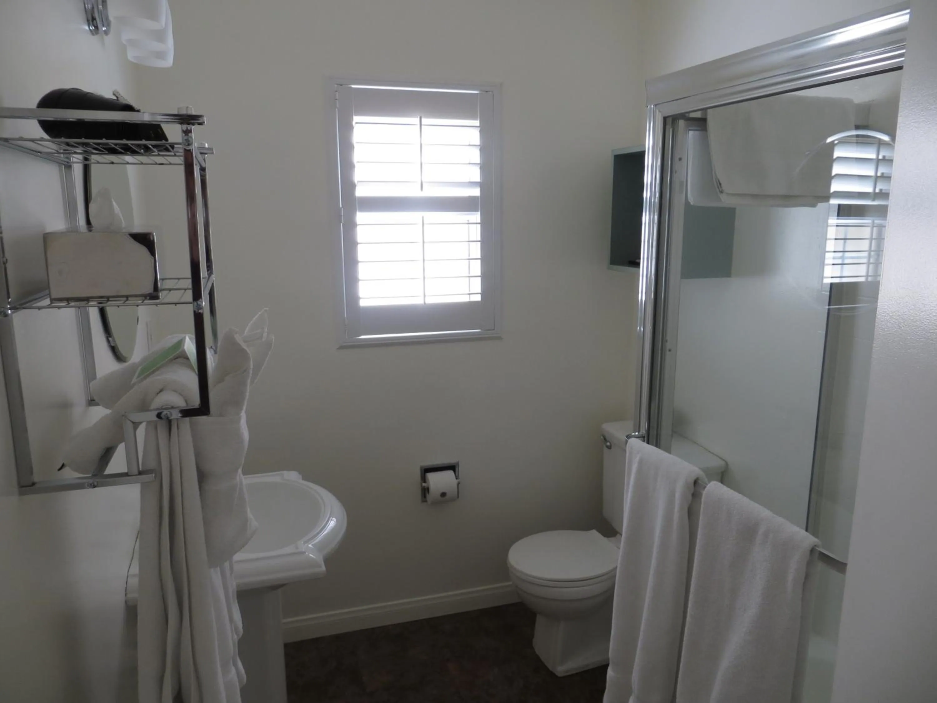 Toilet in Magic Castle Hotel