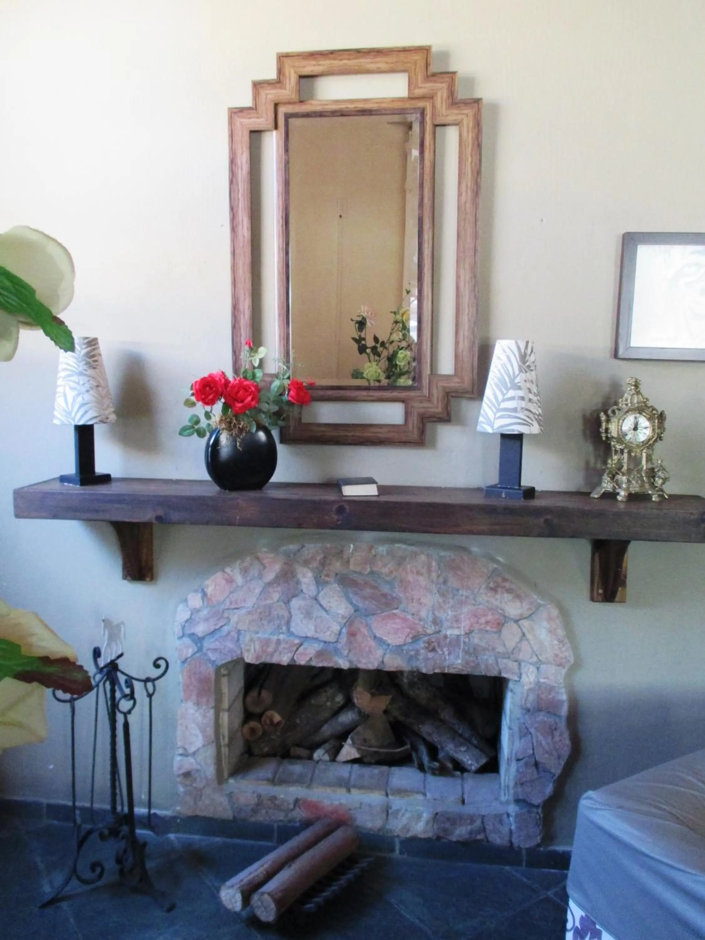 Decorative detail in Hotel Santiago