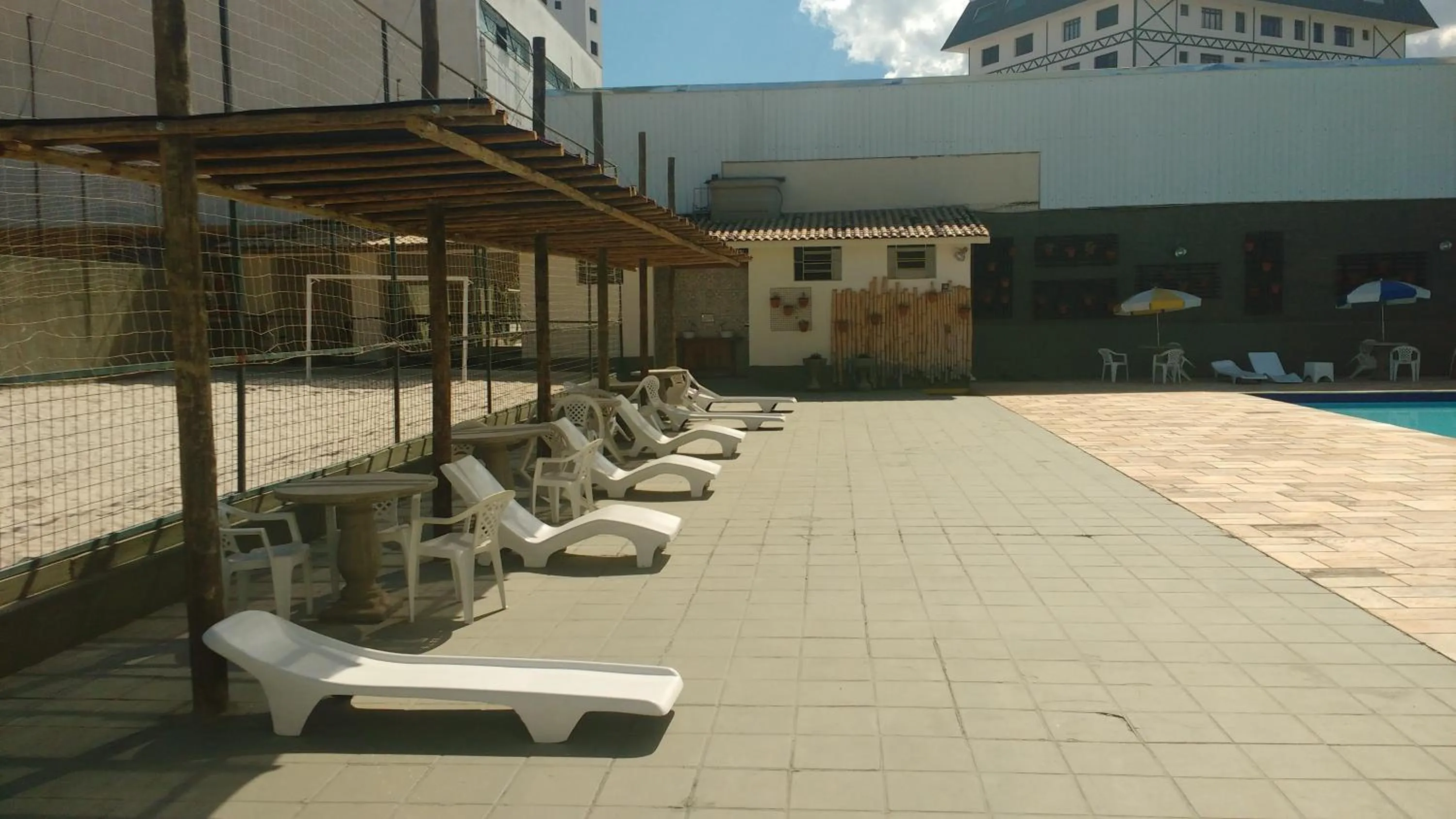 Swimming pool in Hotel Santiago