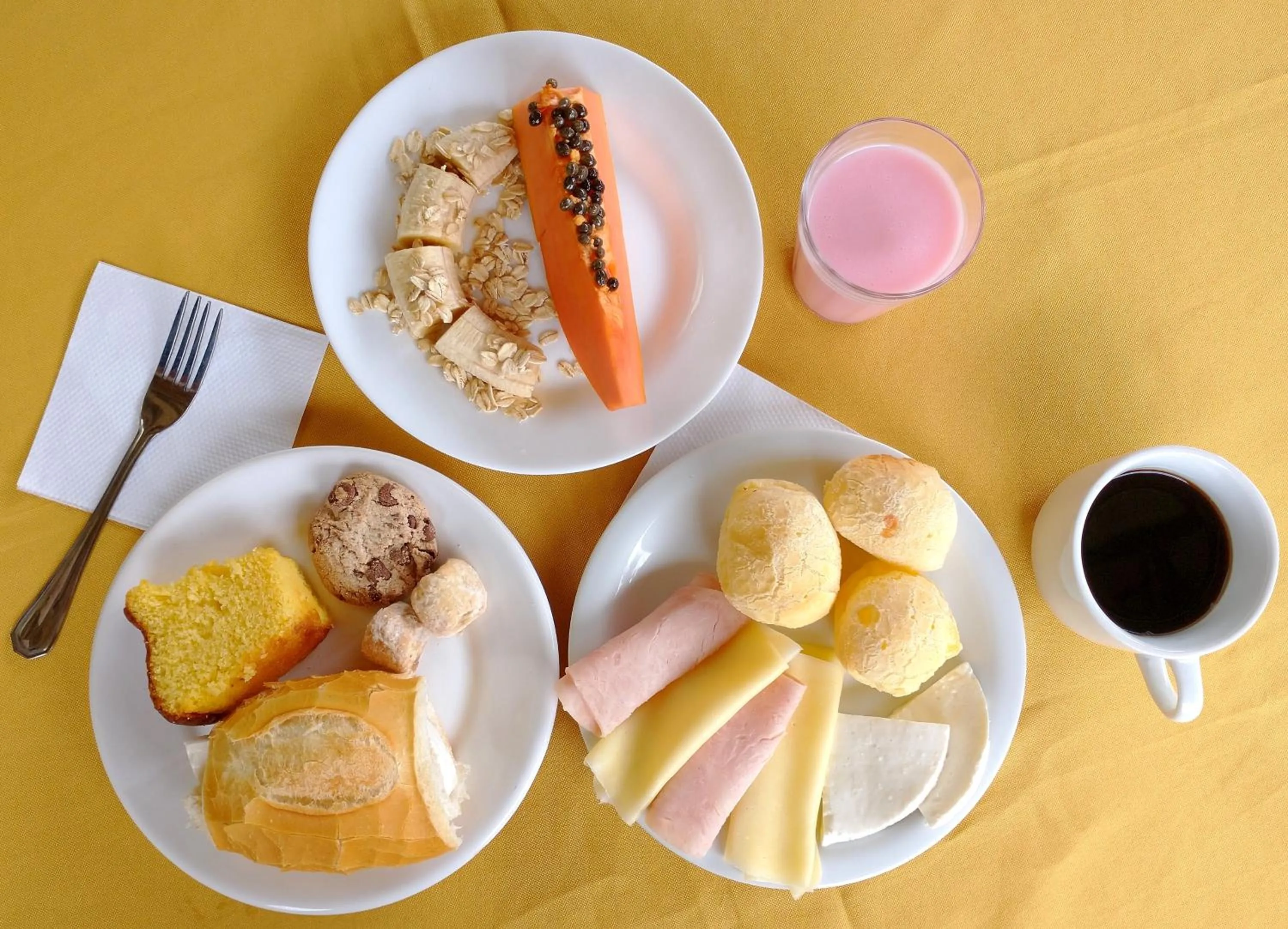 Breakfast in Hotel Santiago