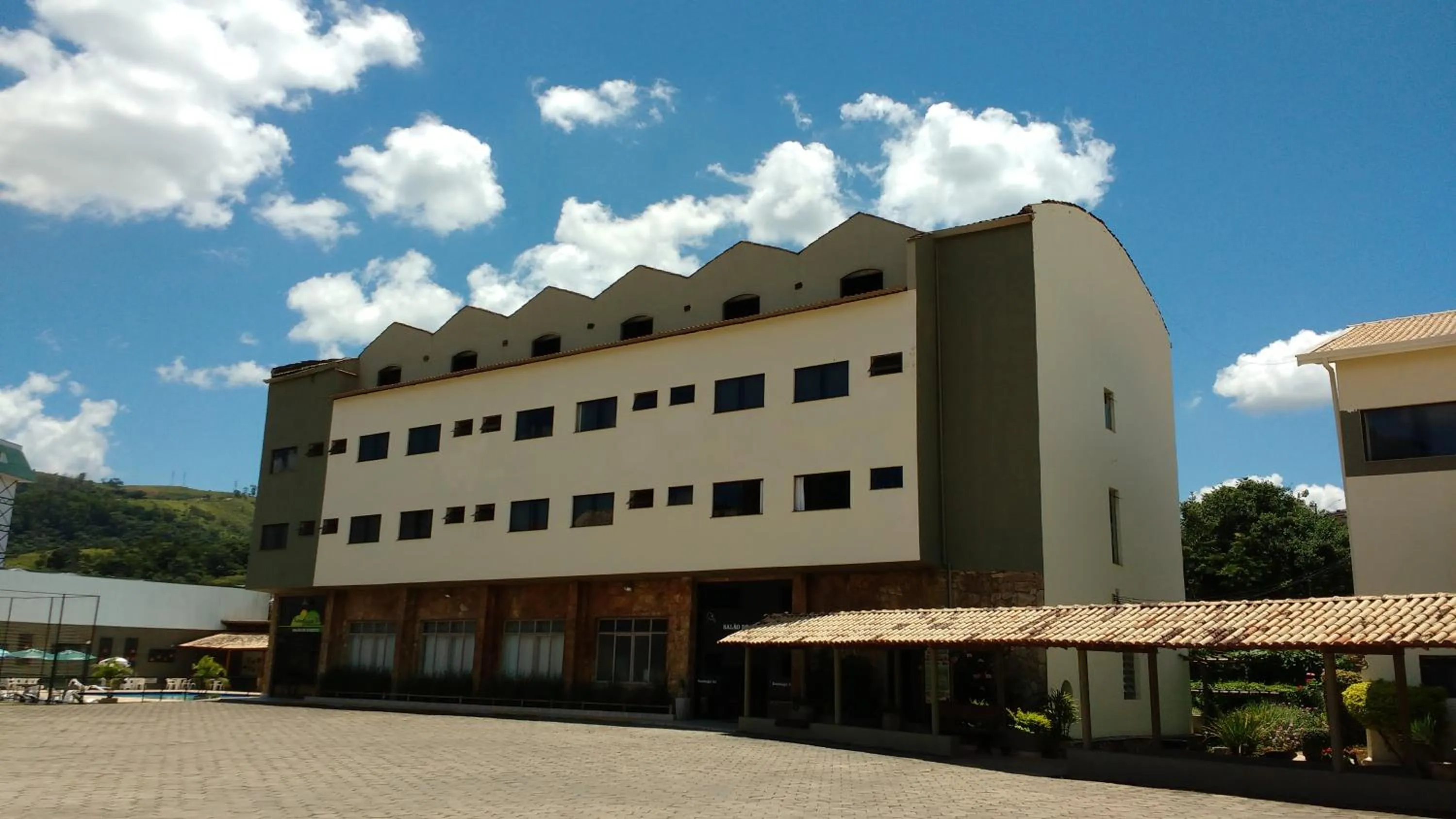 Property building in Hotel Santiago