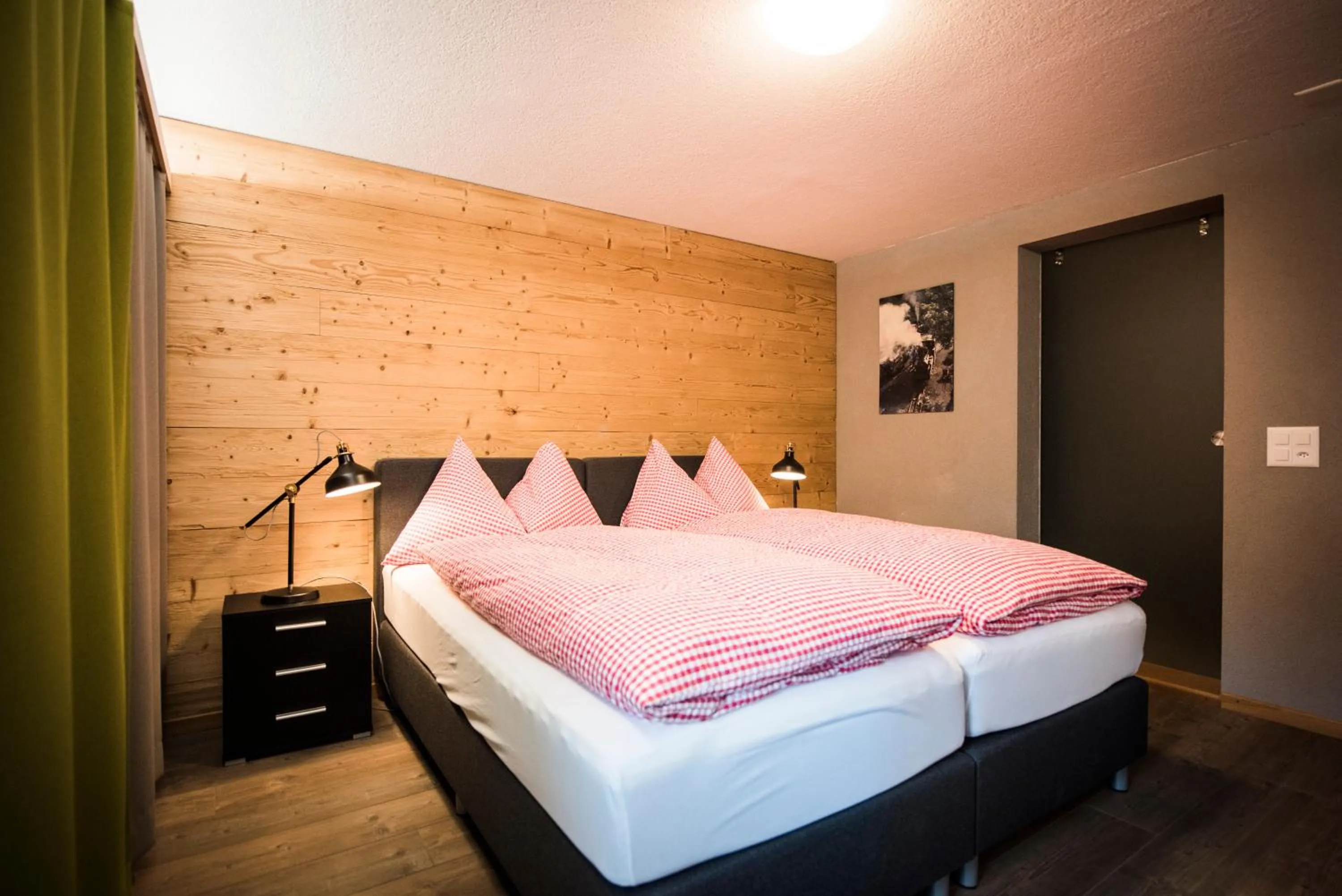 Bed in Hotel Weisses Kreuz