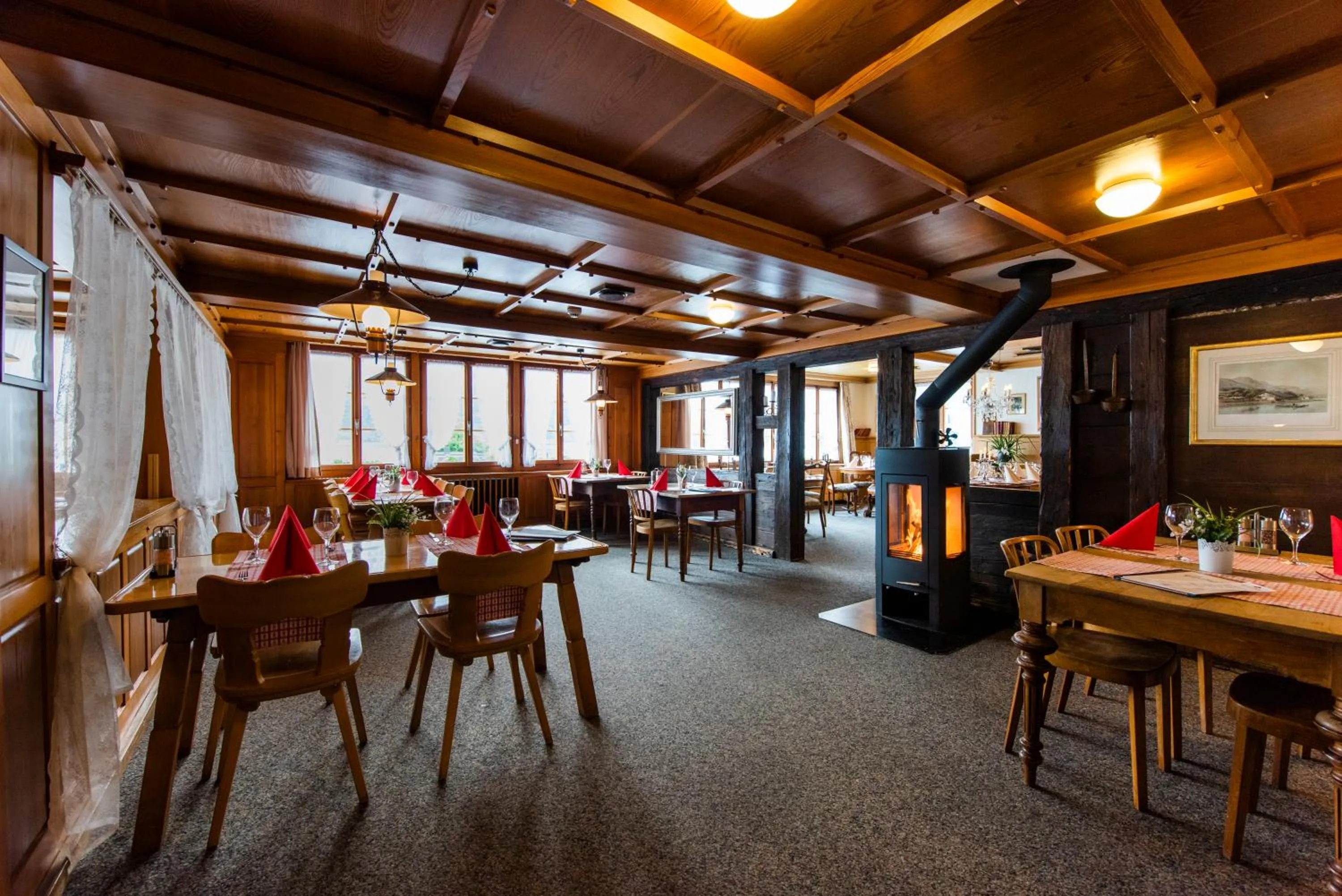 Restaurant/places to eat in Hotel Weisses Kreuz