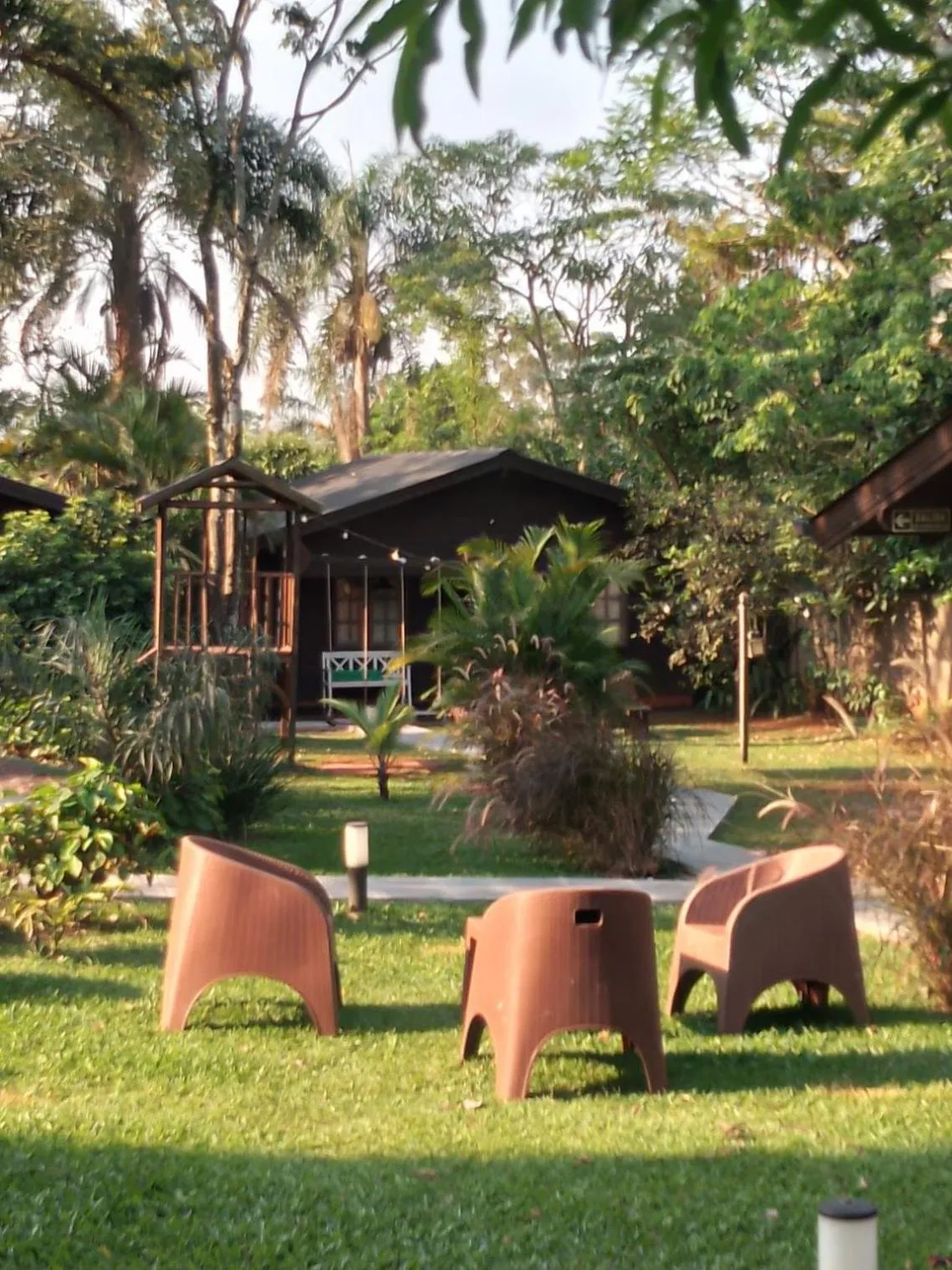 Garden view in El Descanso Iguazú by DOT Cabana