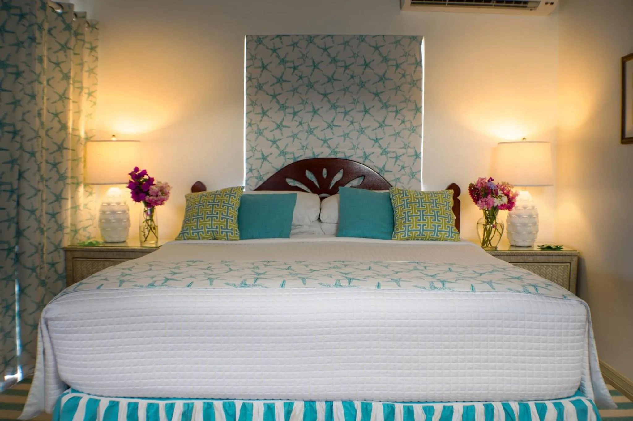 Bed in Mount Nevis Hotel