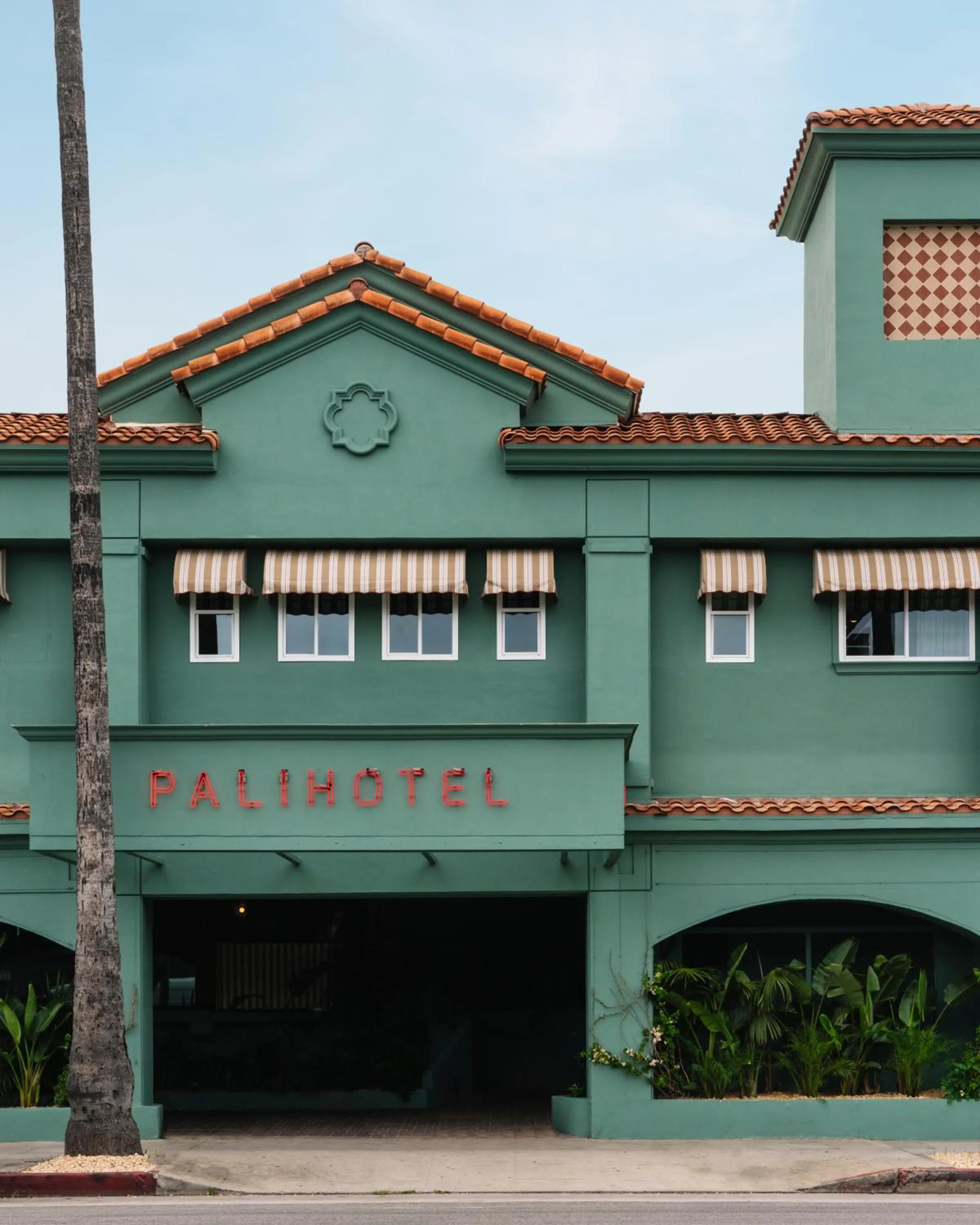 Property building in Palihotel Hollywood near Universal Studios