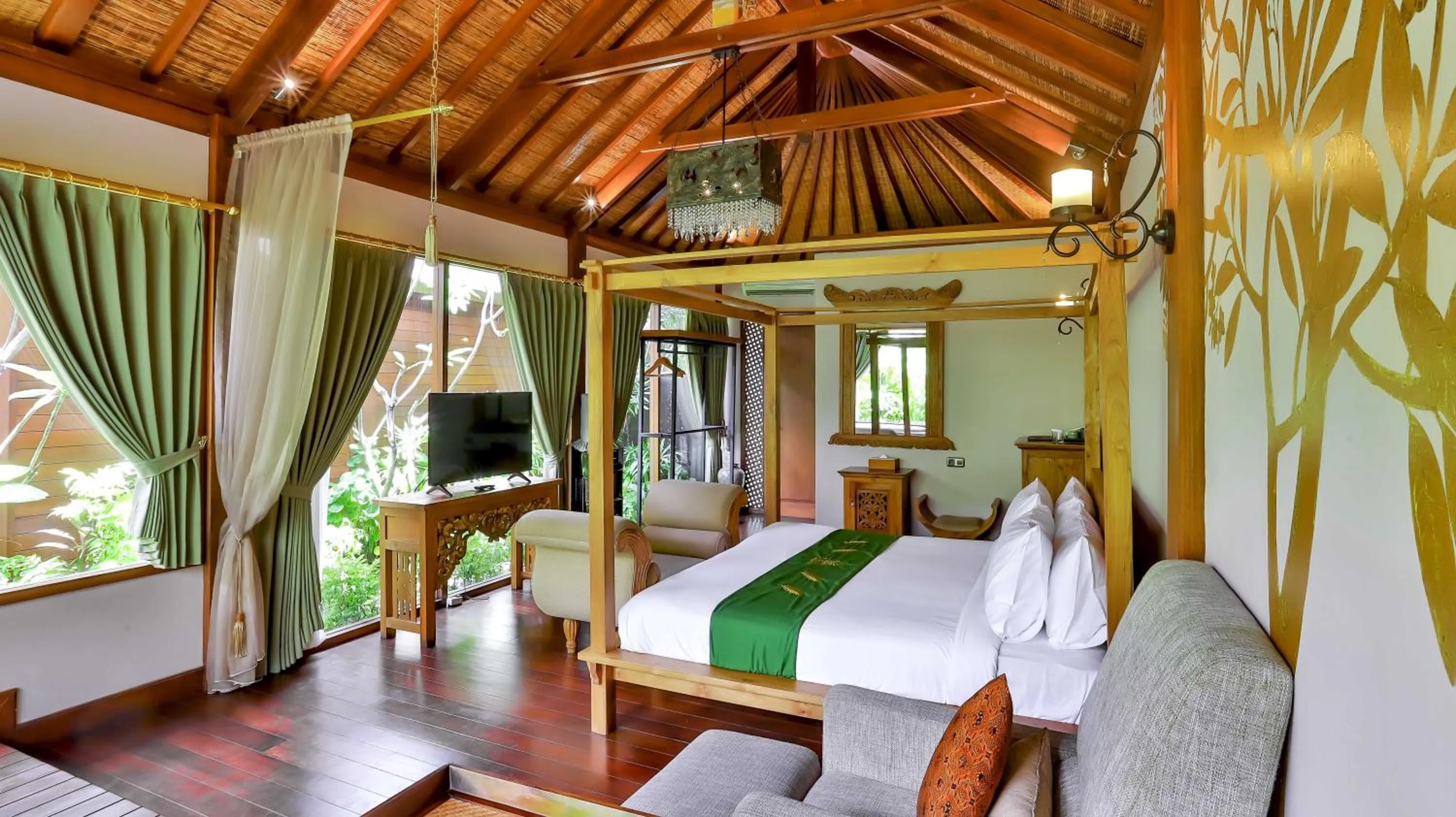 Bed in DISINI Luxury Spa Villas-CHSE Certified