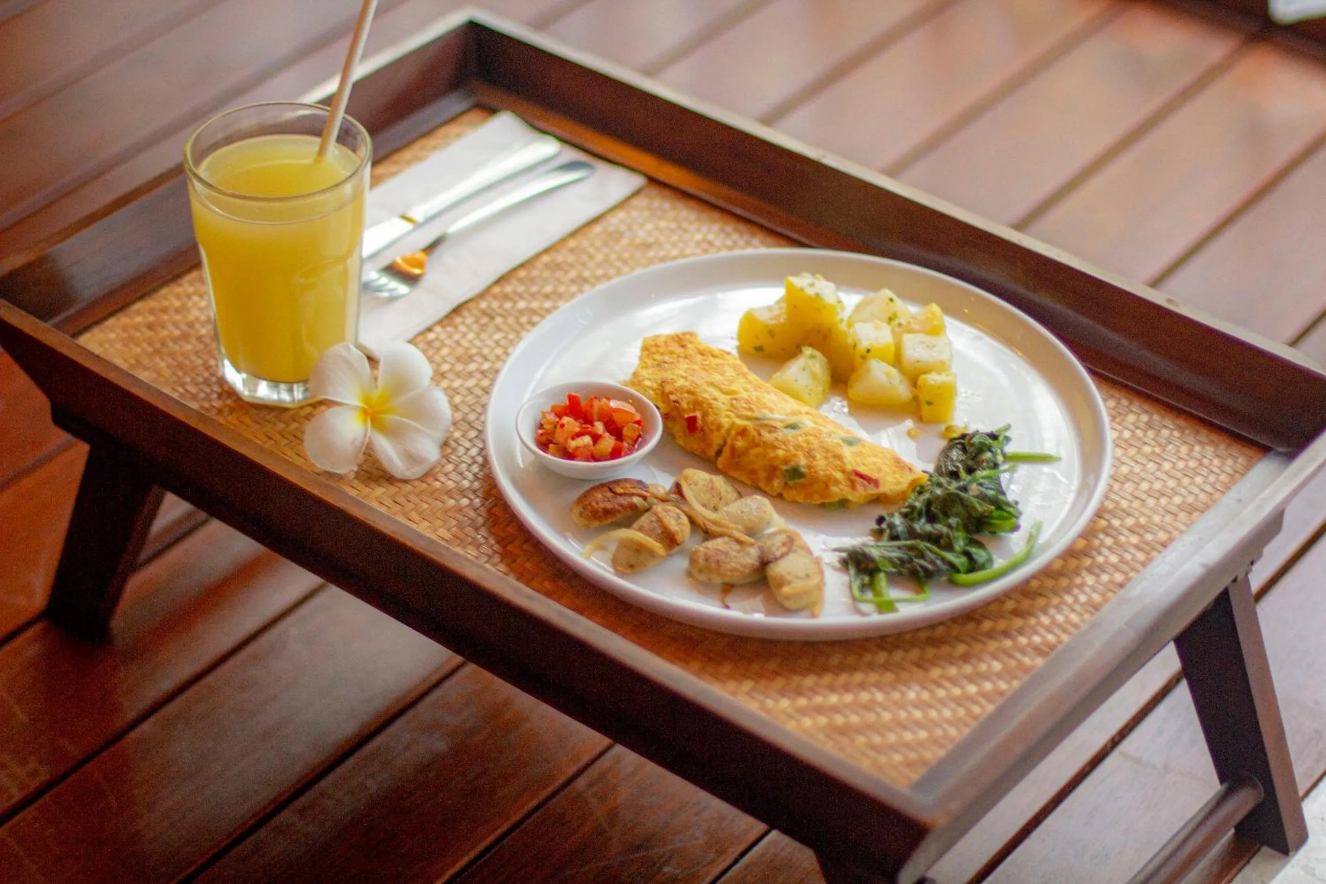 Food and drinks in DISINI Luxury Spa Villas-CHSE Certified